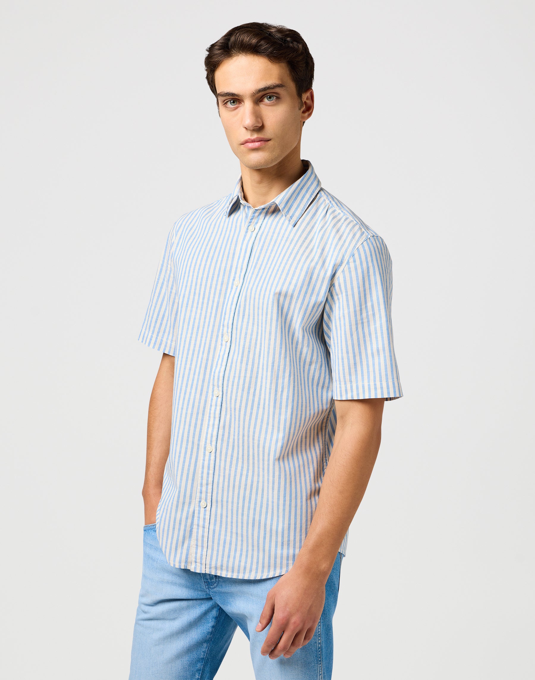 Ss Shirt in Pacific Stripe Shirts Wrangler