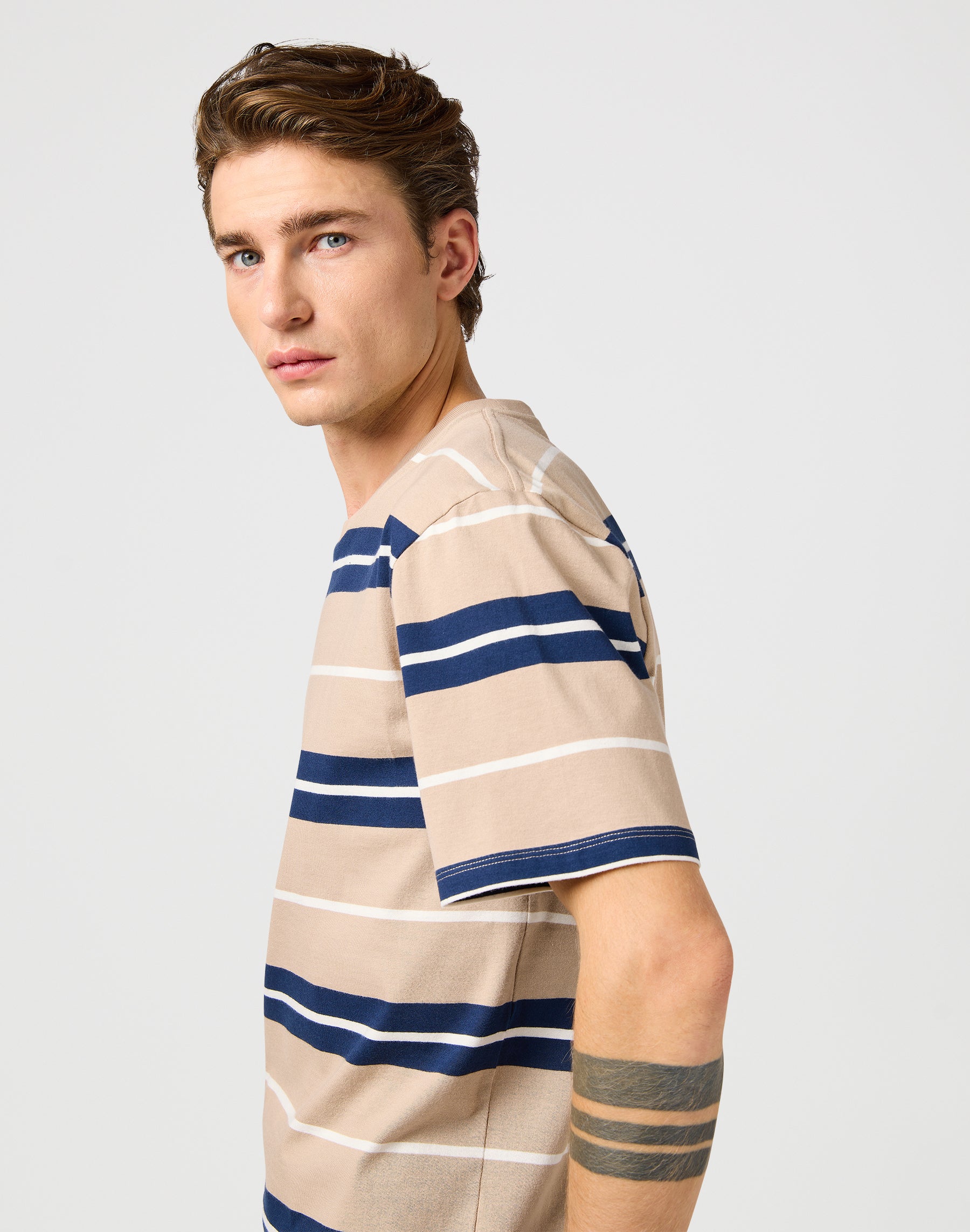 Stripe Tee in Timberwolf T-Shirts Wrangler