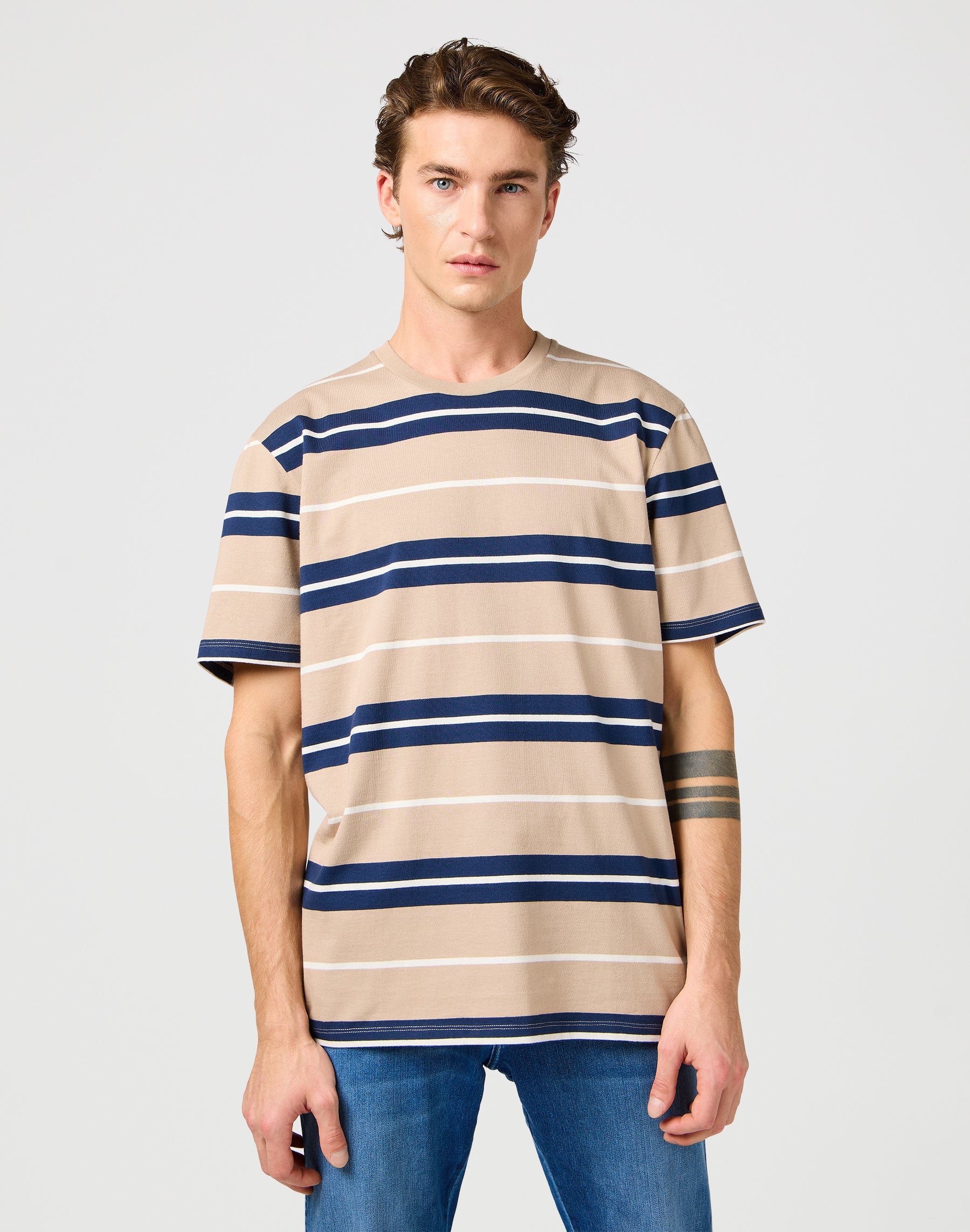 Stripe Tee in Timberwolf T-Shirts Wrangler