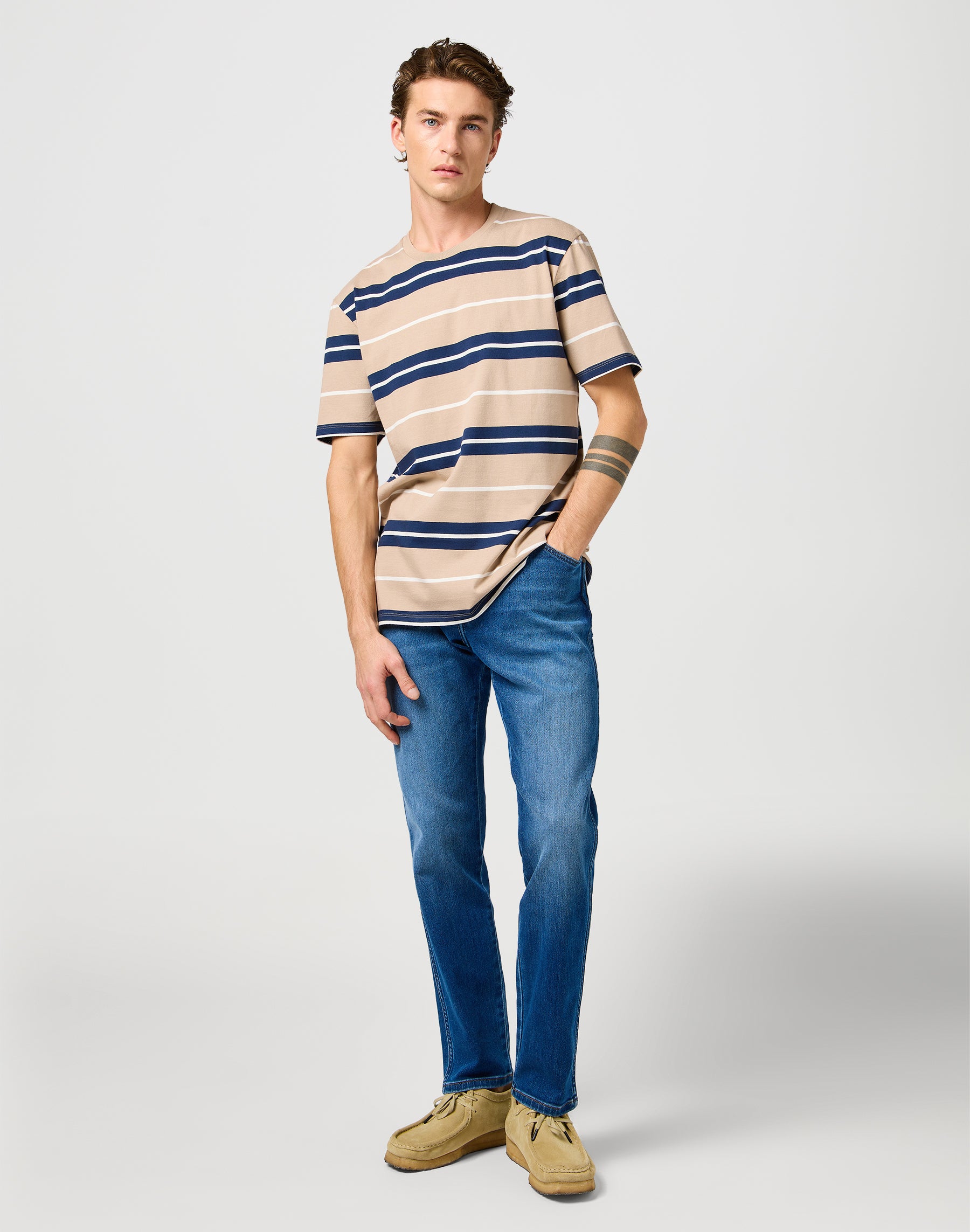 Stripe Tee in Timberwolf T-Shirts Wrangler