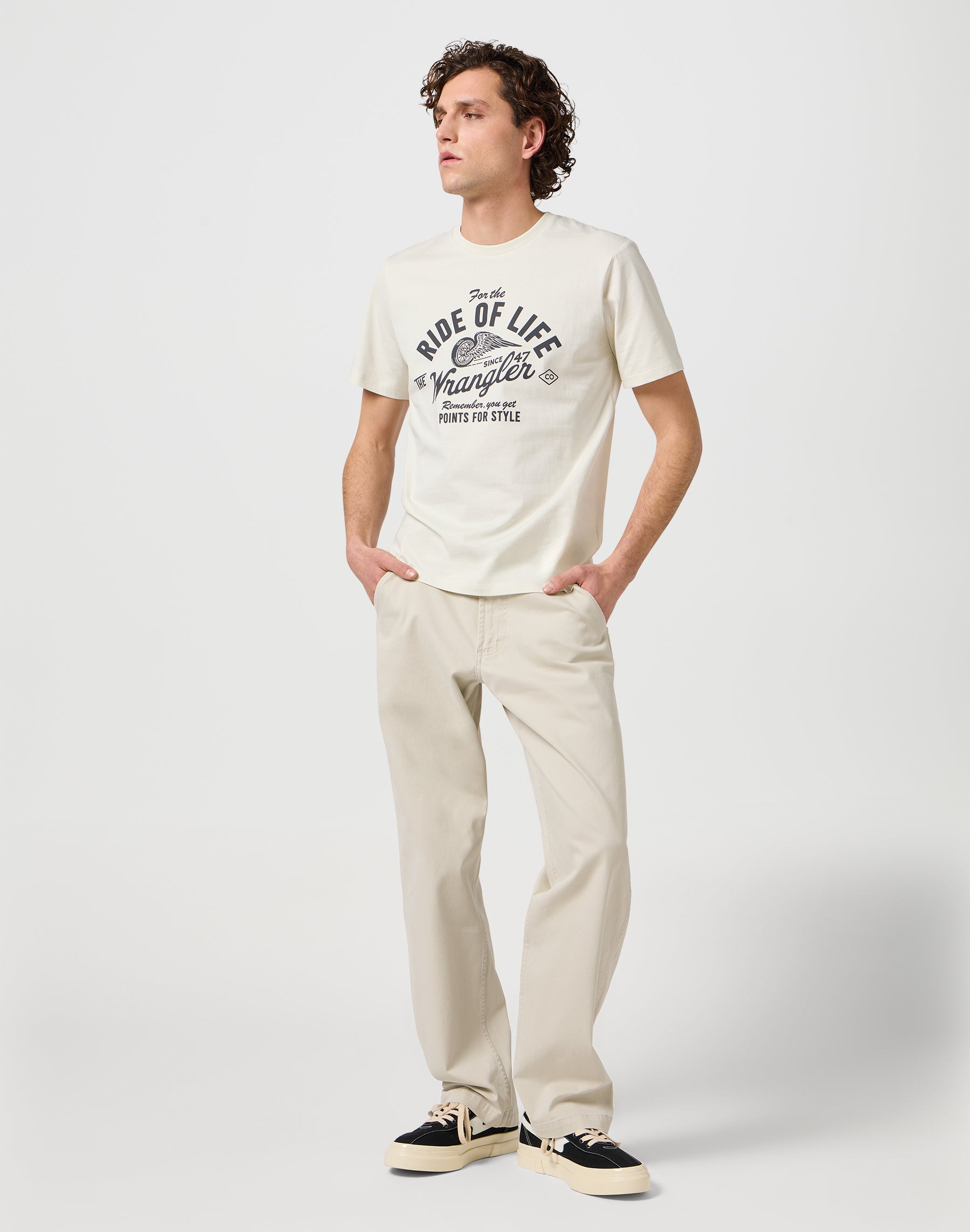 Americana Tee in Vintage White T-Shirts Wrangler