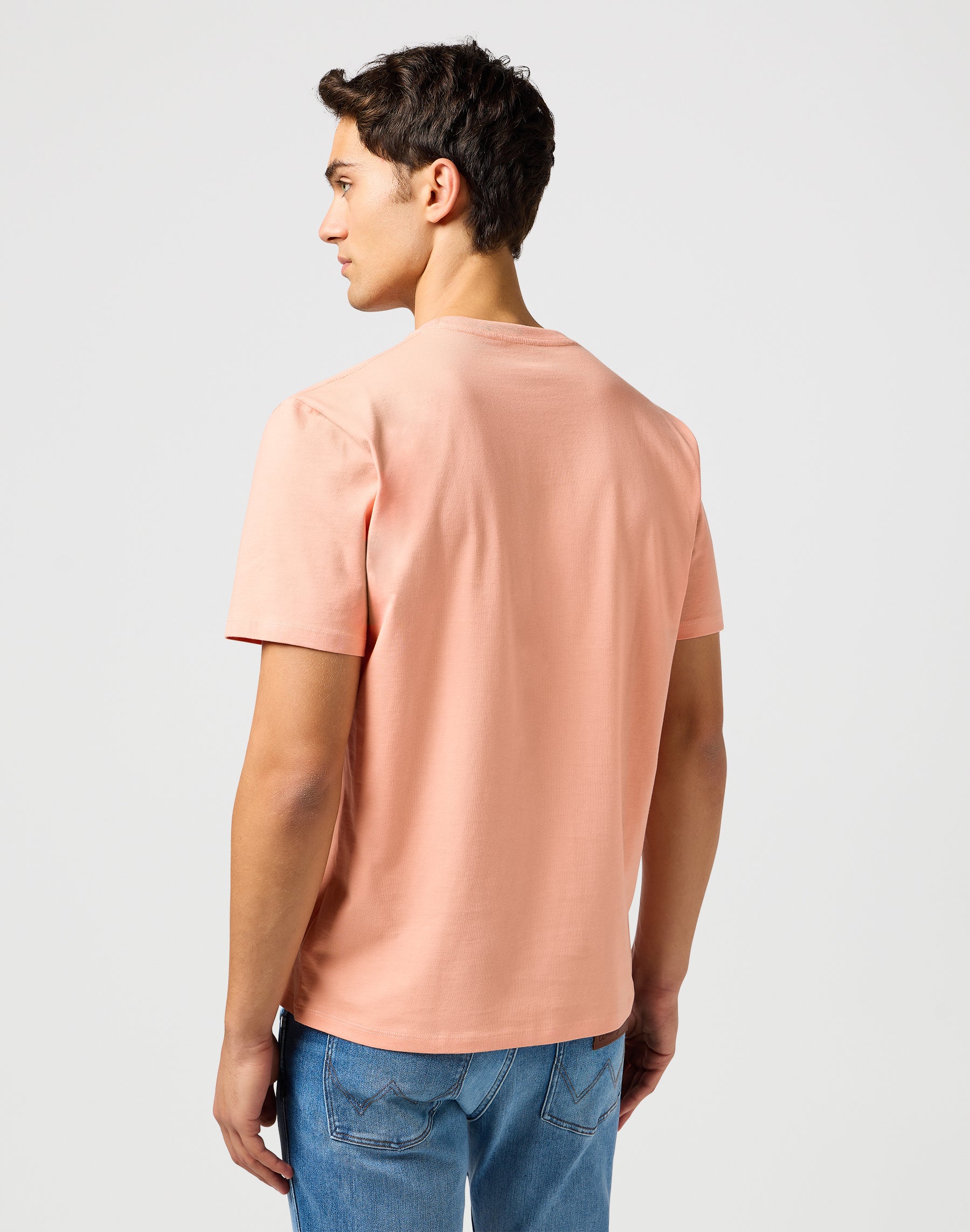 Small Logo Tee in Shrimp T-Shirts Wrangler