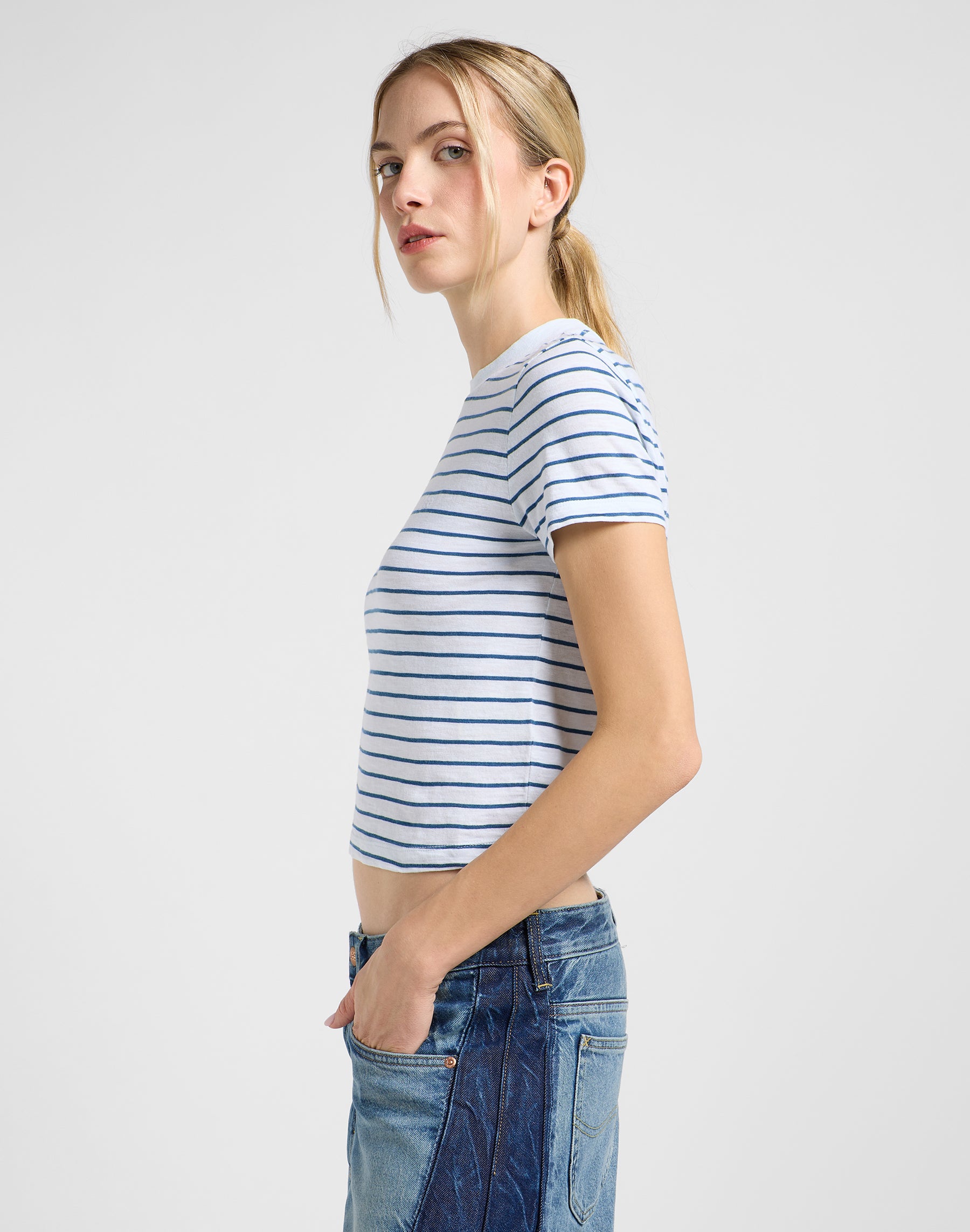 Cropped Tee in White Indigo Stripe T-Shirts Lee