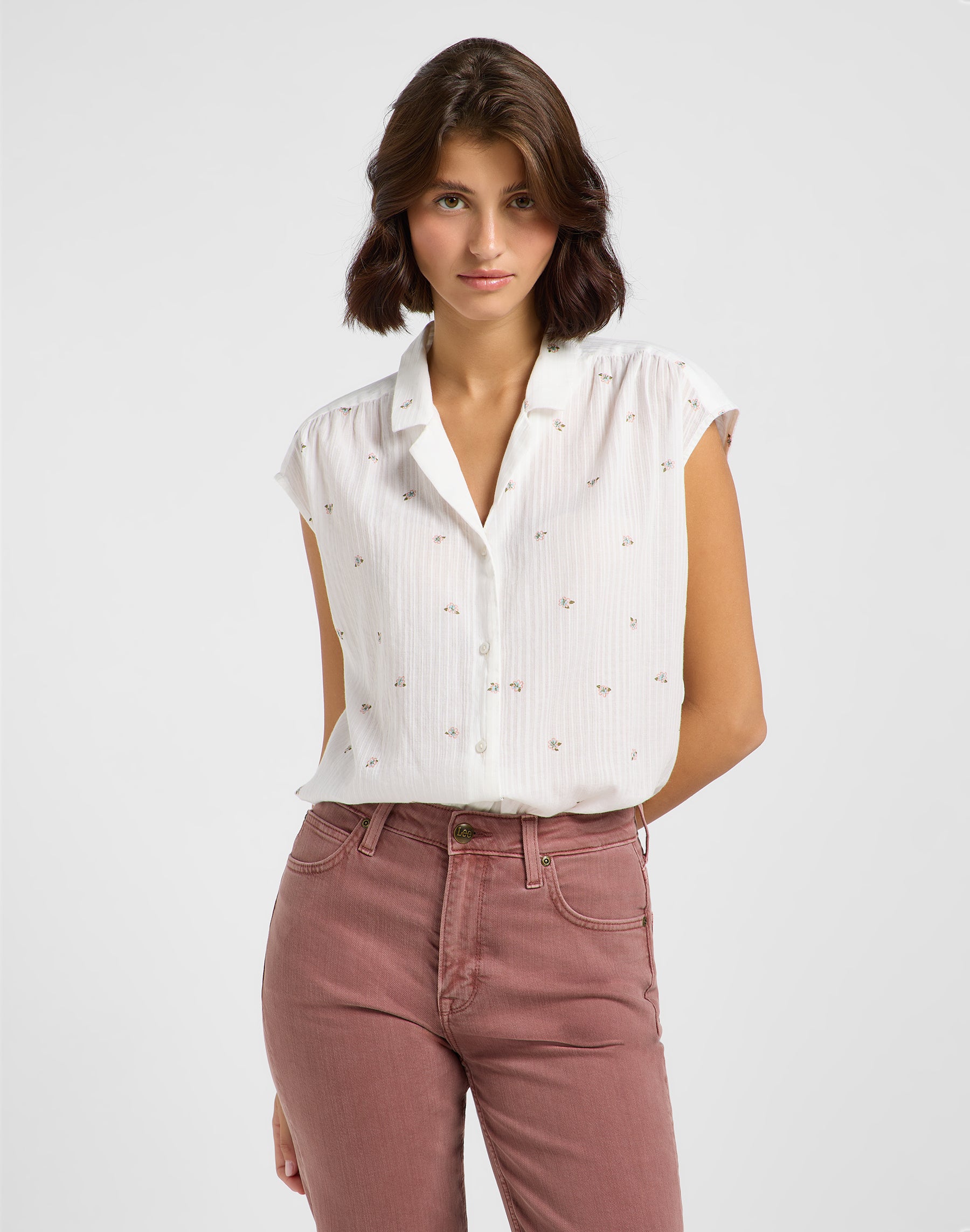 Cap Sleeve Shirt in Grove Floral Shirts Lee