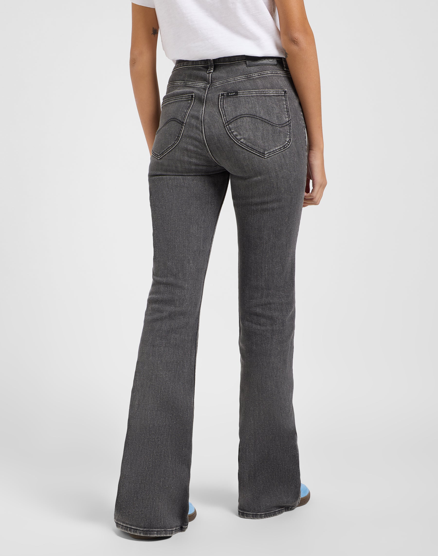 Breese in Faded Paint Jeans Lee