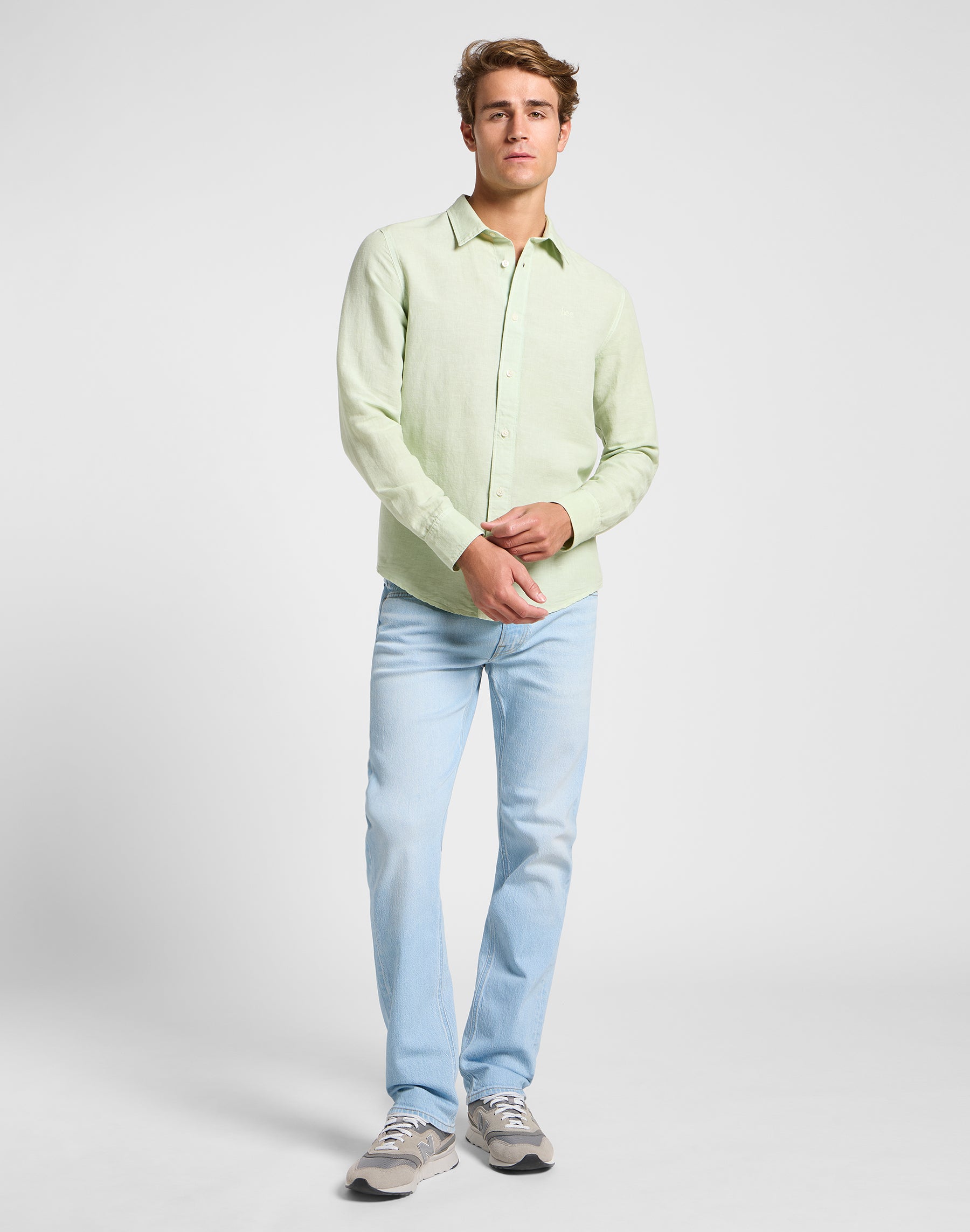 Patch Shirt in Soft Sage Shirts Lee