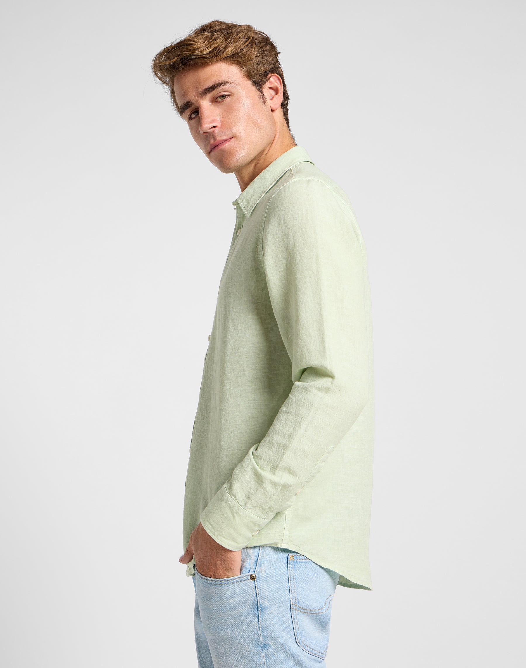 Patch Shirt in Soft Sage Shirts Lee