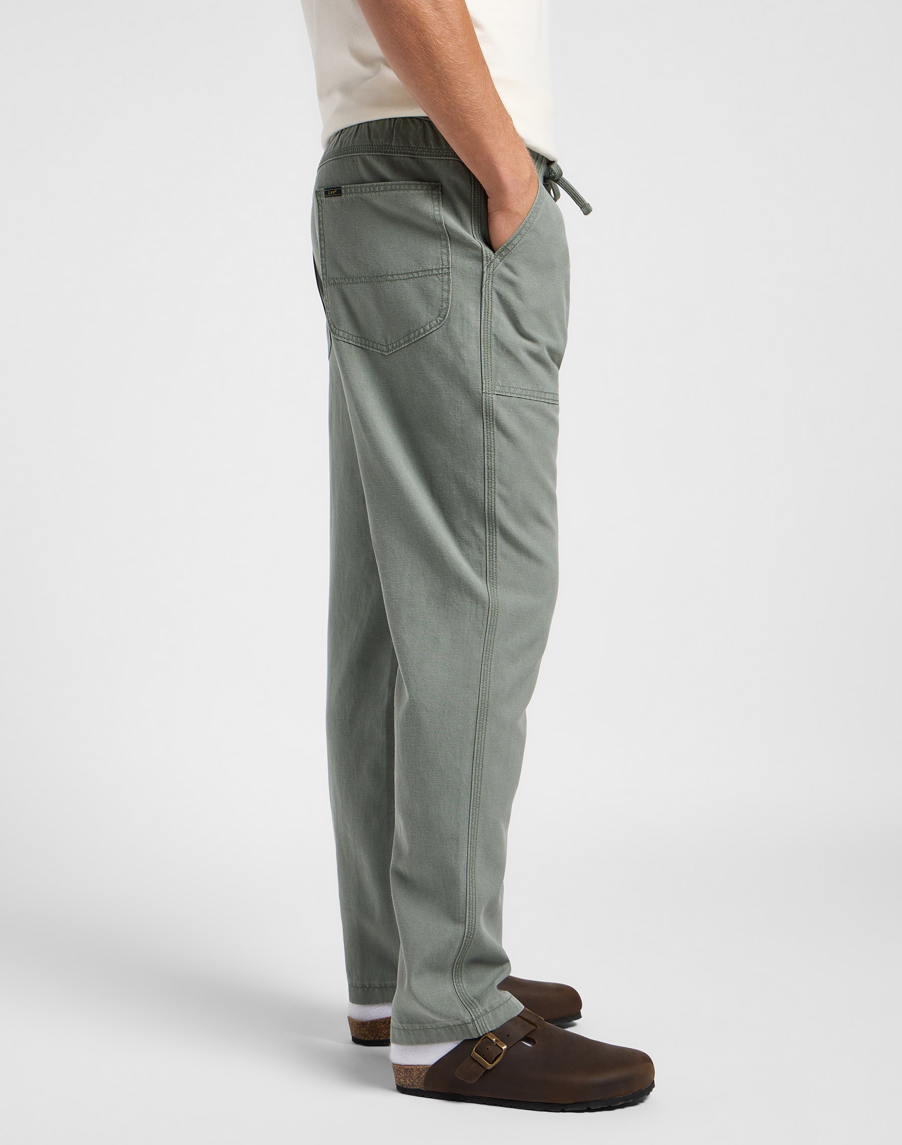 Utility Drawstring Pant in Olive Grove Pants Lee