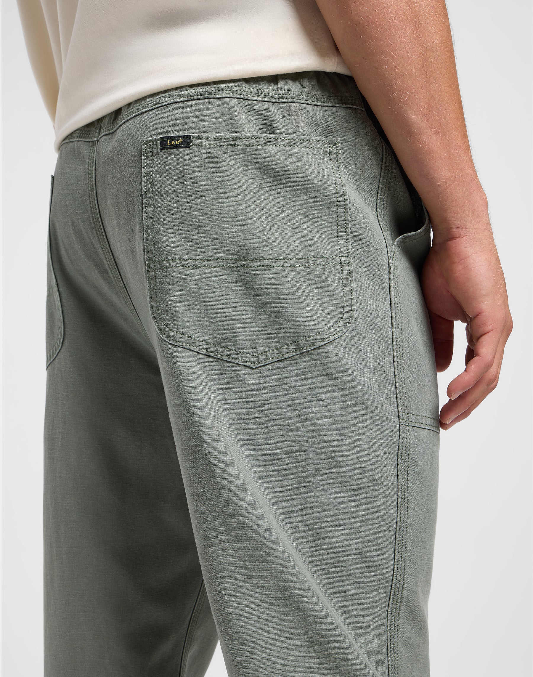 Utility Drawstring Pant in Olive Grove Pants Lee