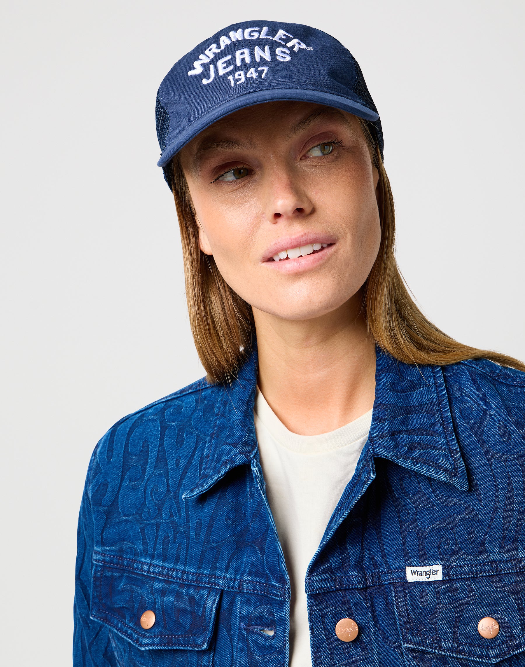 Trucker Cap in Dark Navy Caps Wrangler