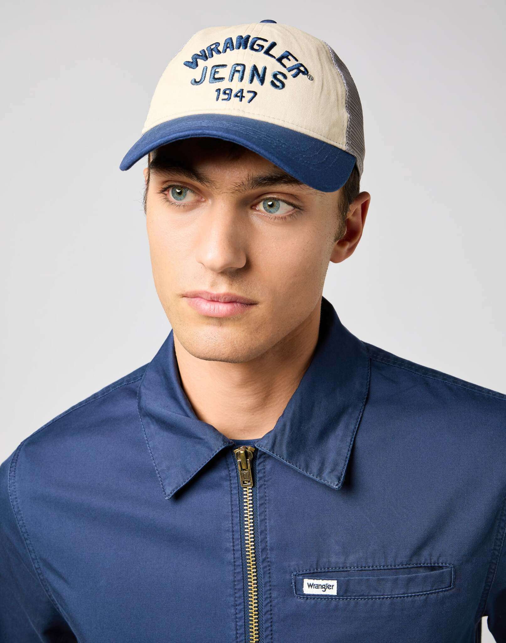 Trucker Cap in Drizzle Caps Wrangler