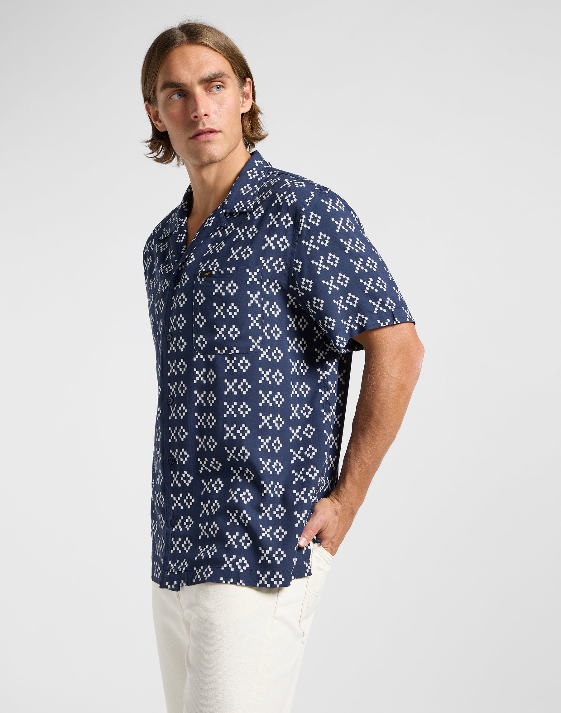 Resort Shirt in Rivet Ecru Shirts Lee