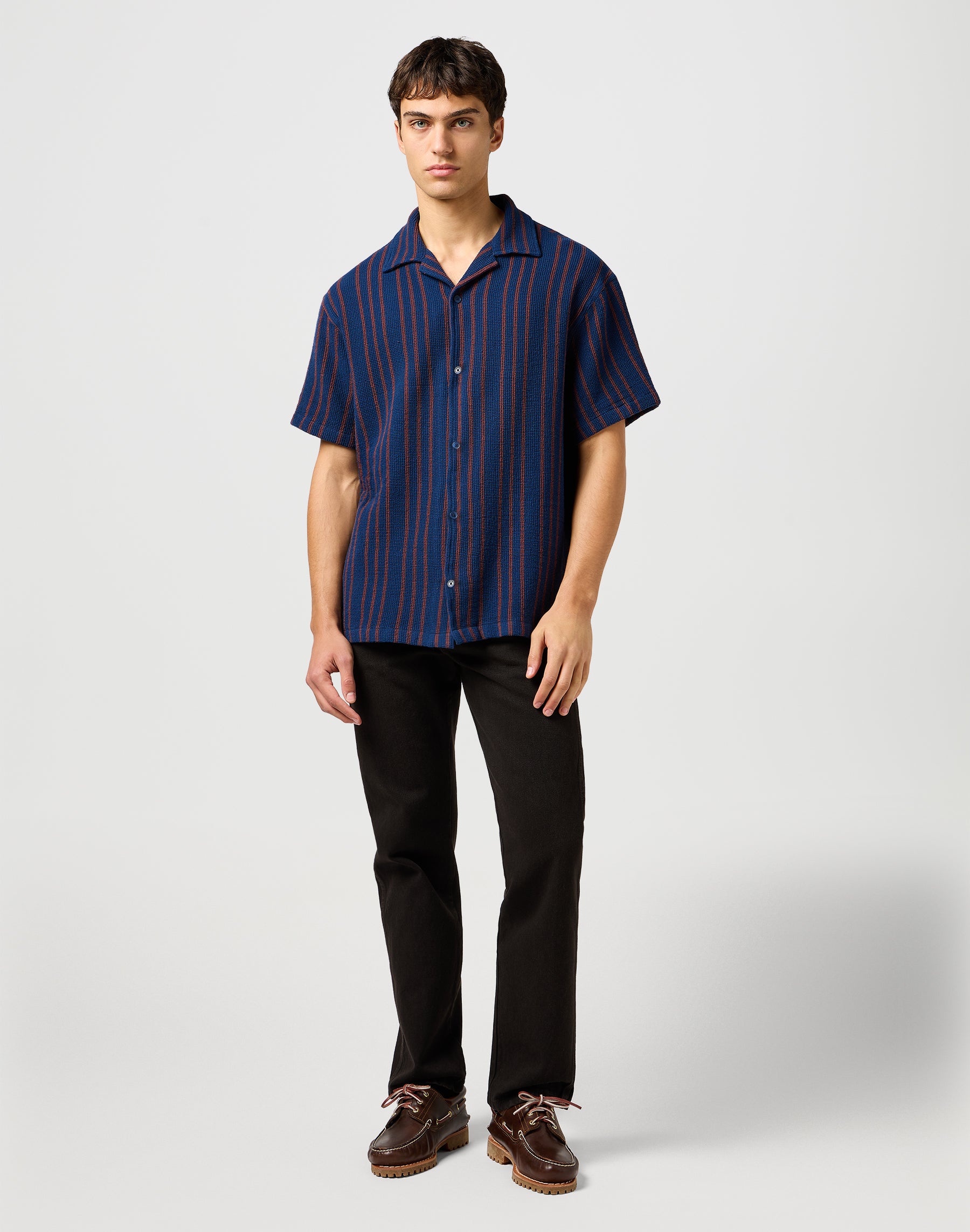 Ss Resort Shirt in Navy Stripe Shirts Wrangler