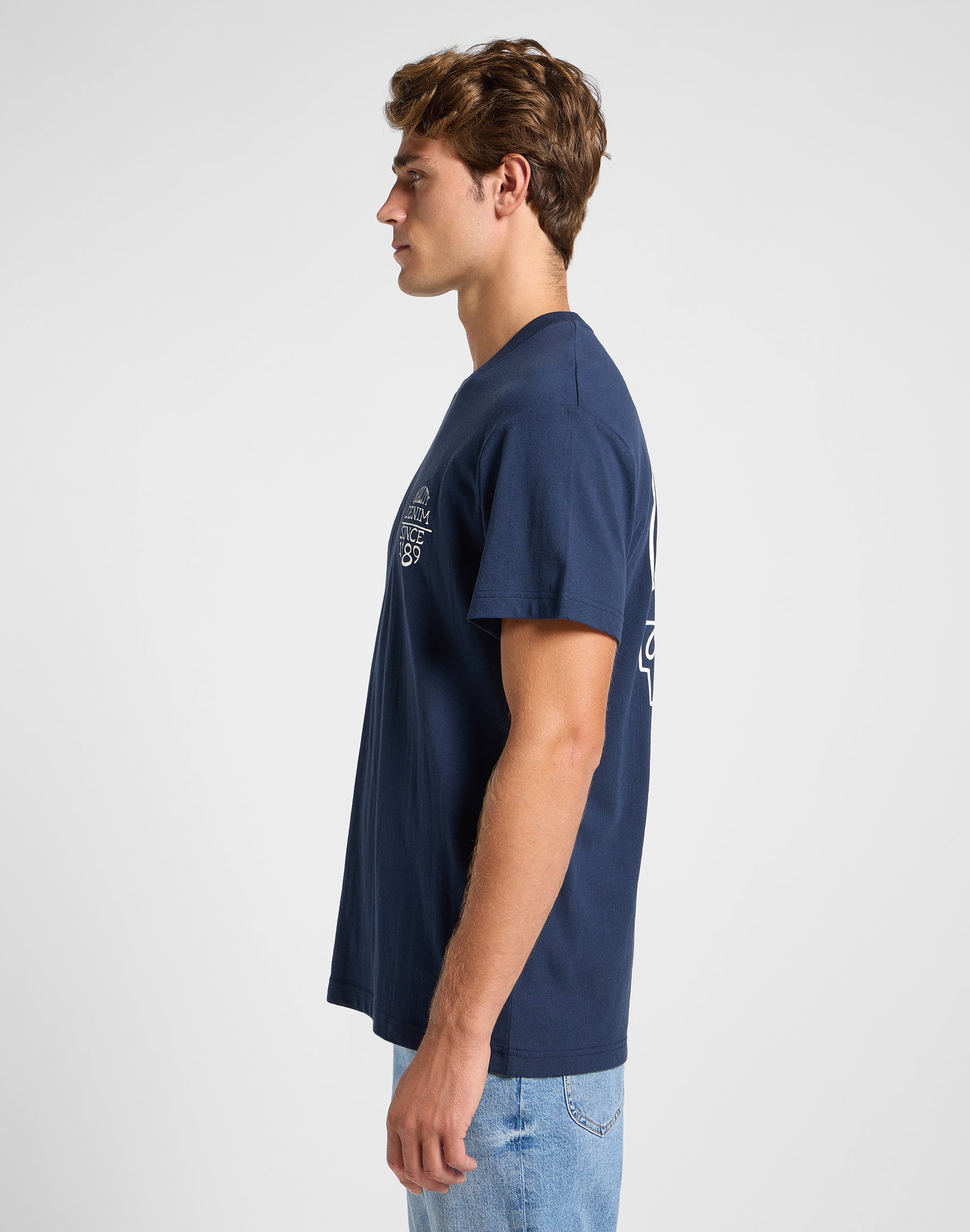 Relaxed Tee in Mood Indigo T-shirts Lee