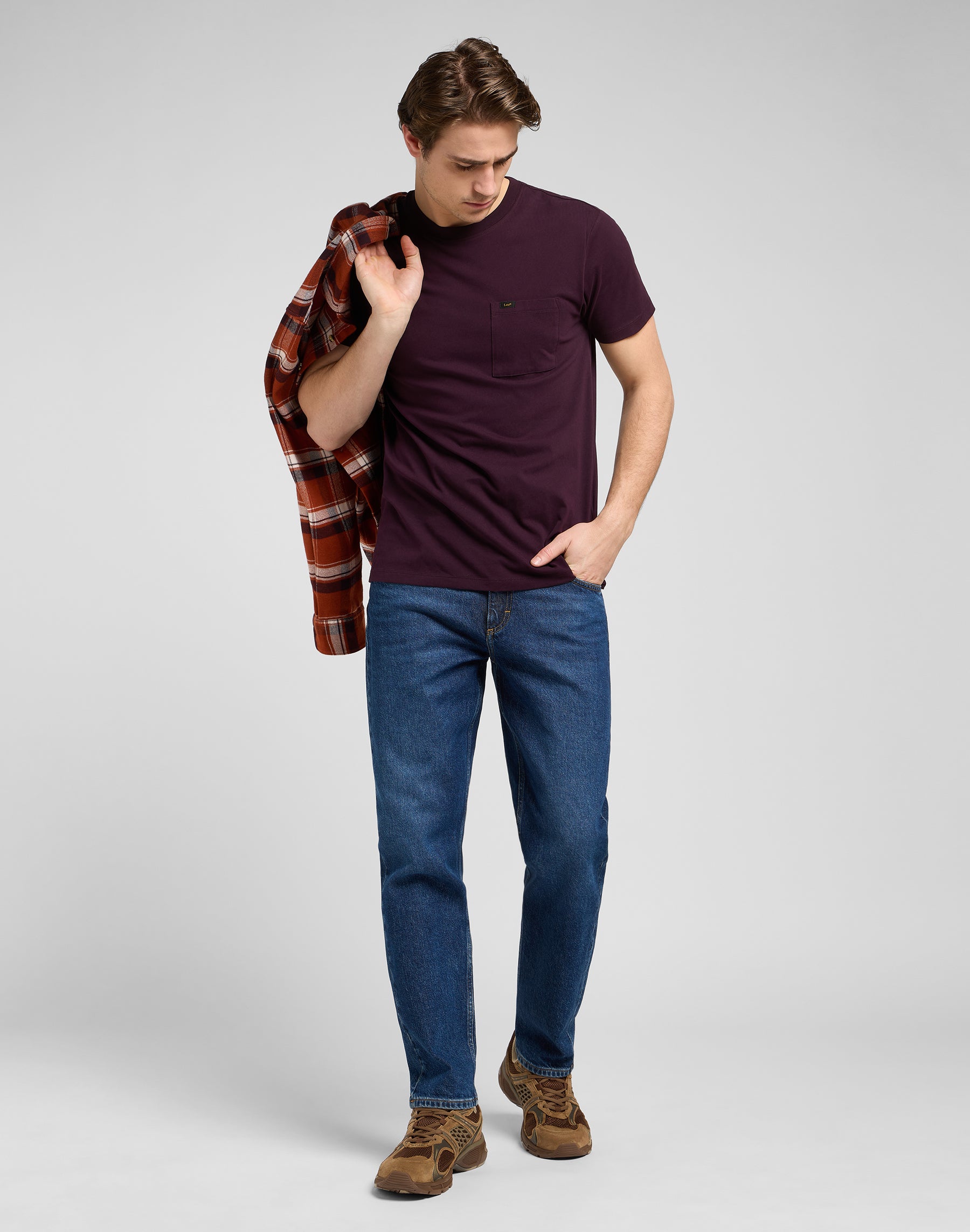Ultimate Pocket Tee in Deep Wine T-Shirts Lee