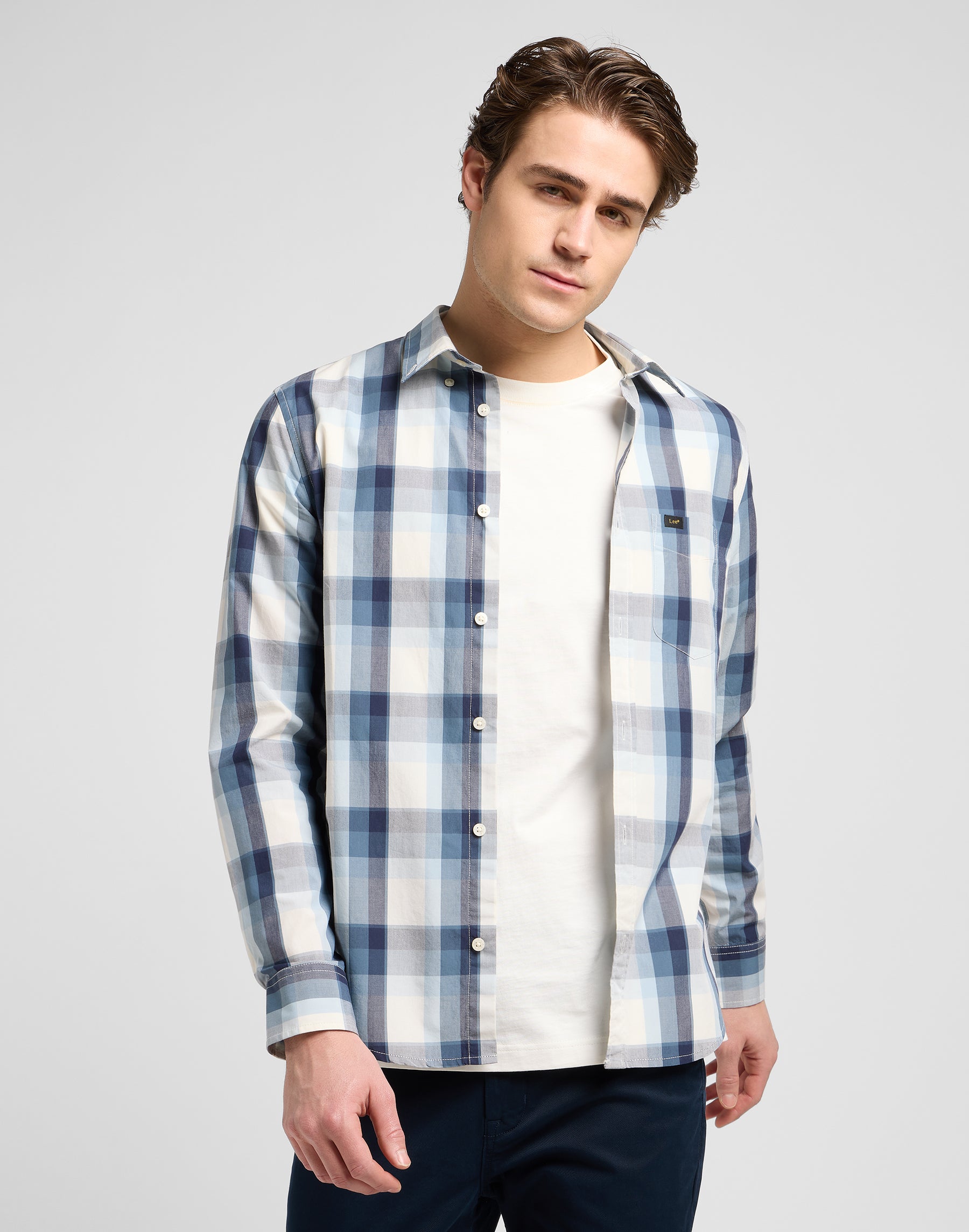 Lee Button Down in Vintage Blue Ombre Shirts Lee