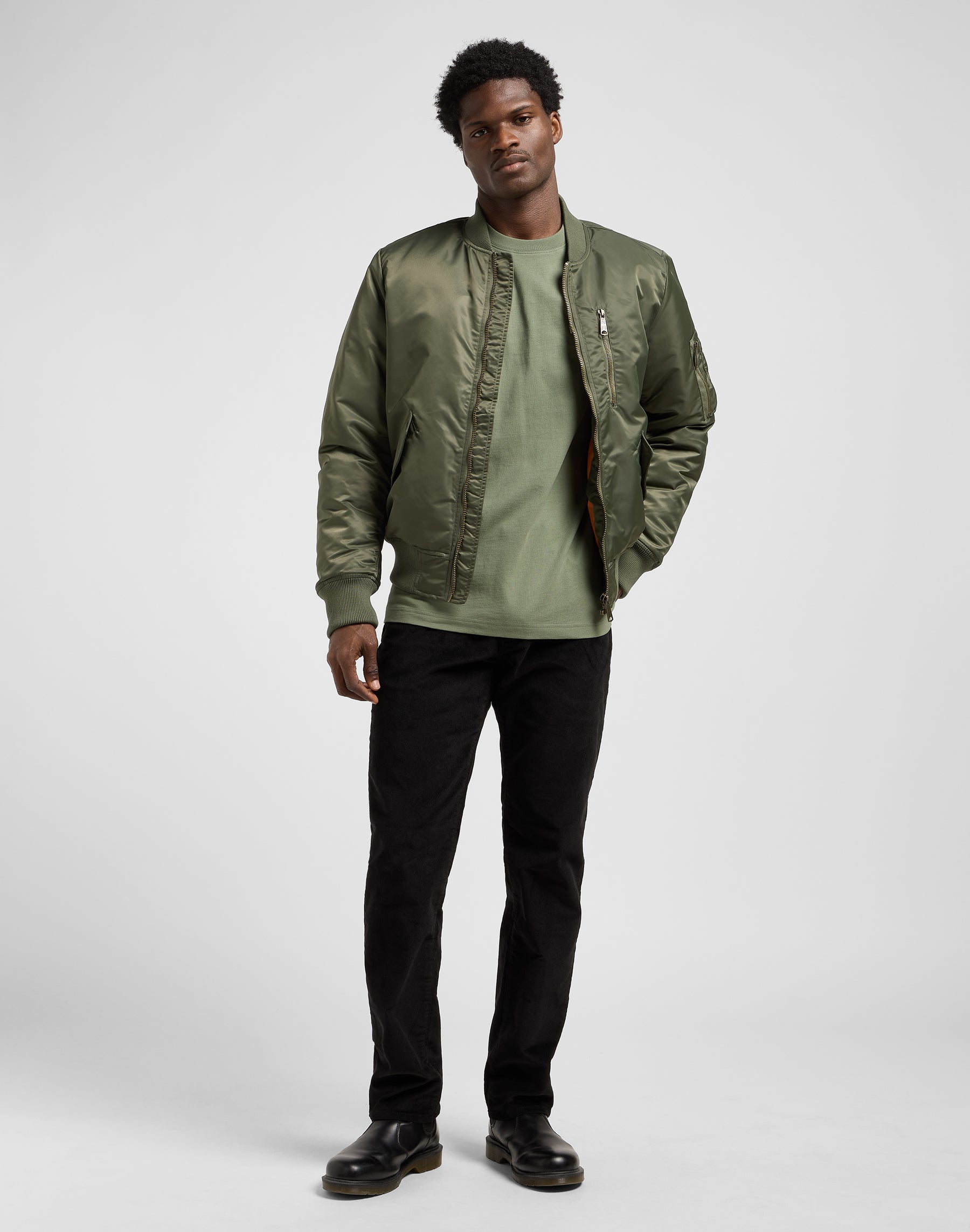 Elevated Ess Logo Tee in Olive Stone T-Shirts Lee