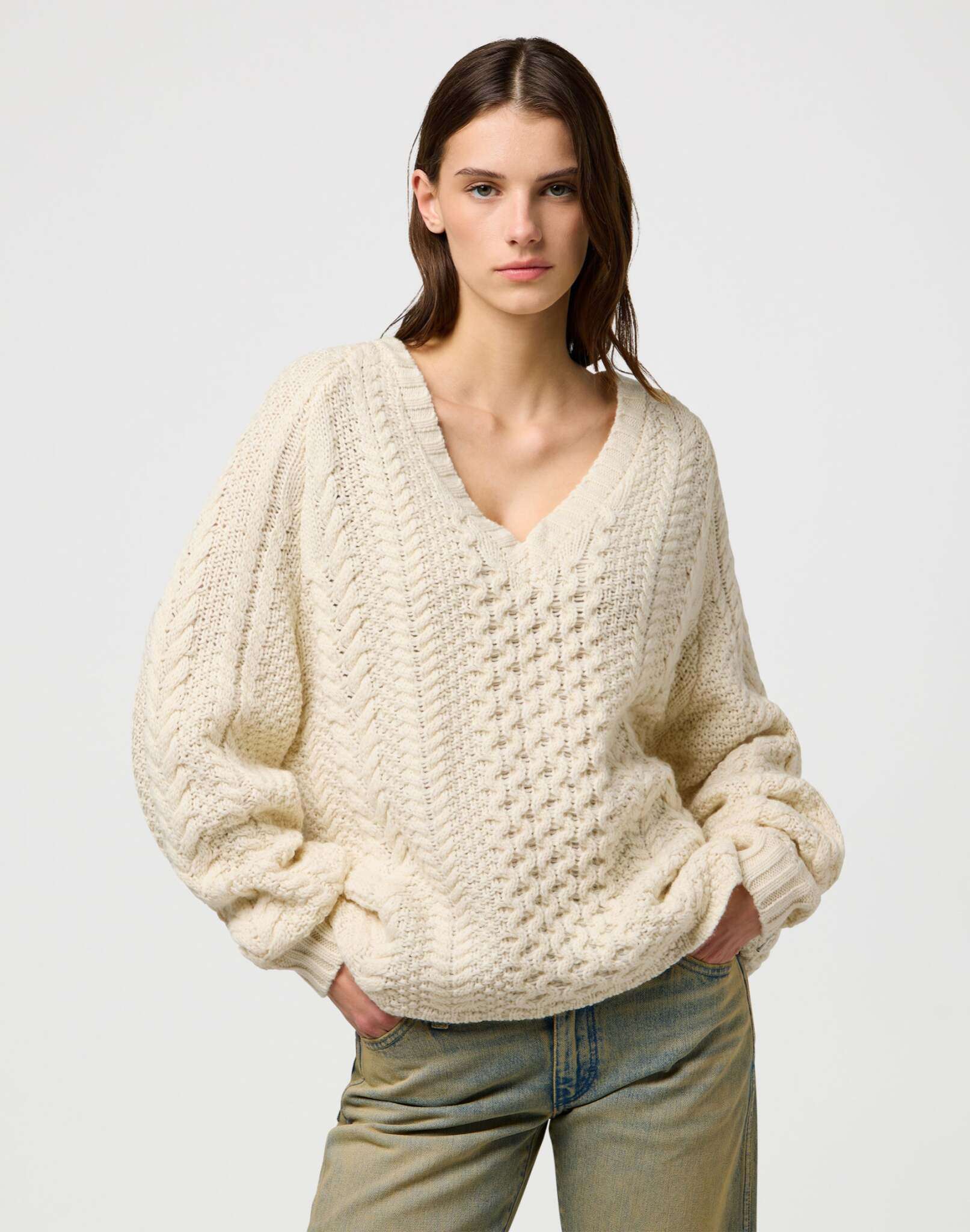 V Neck Cable Knit in Ivory Sweater Wrangler