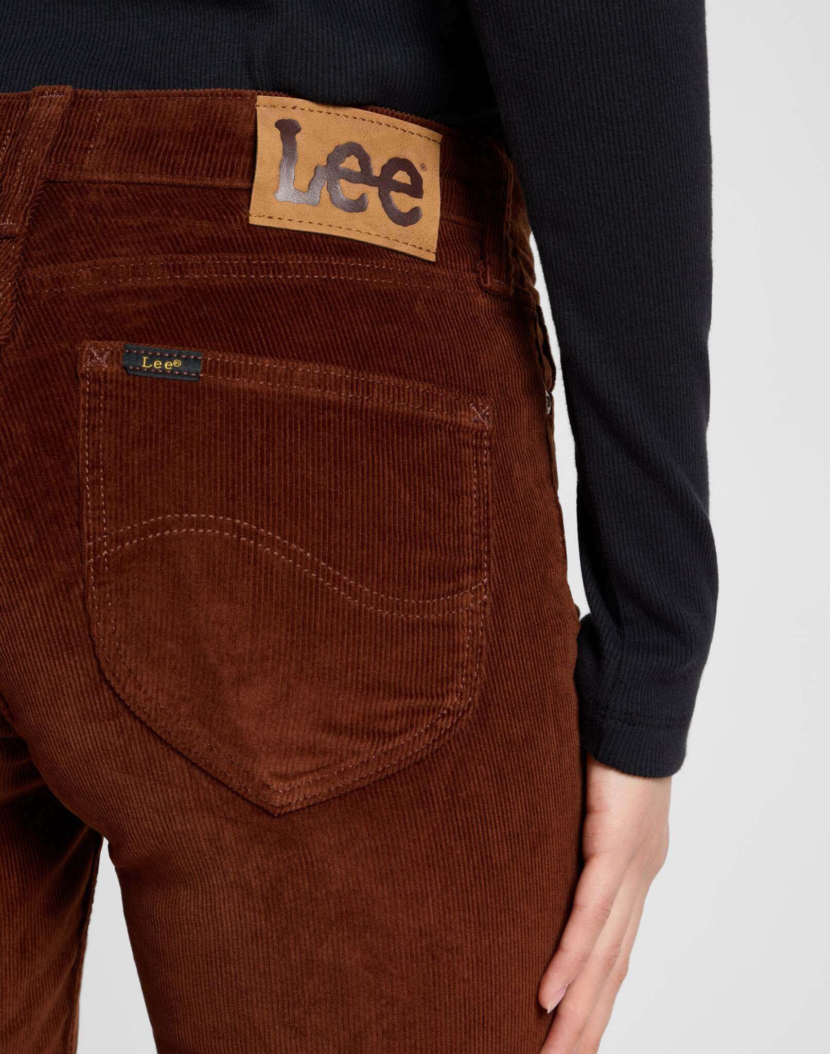 Marion in Luxe Brown Trousers Lee