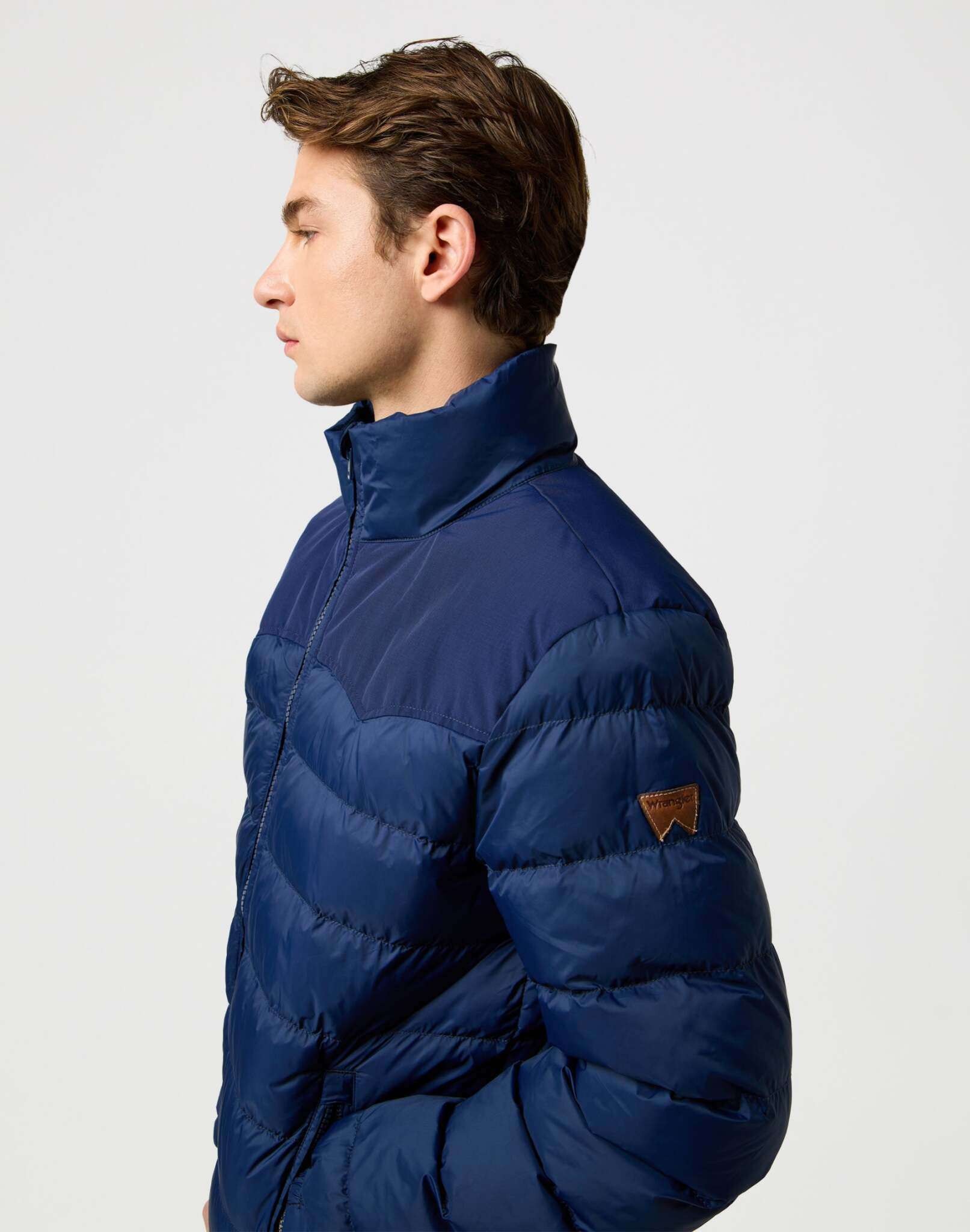 Packable Puffer in Navy Jackets Wrangler