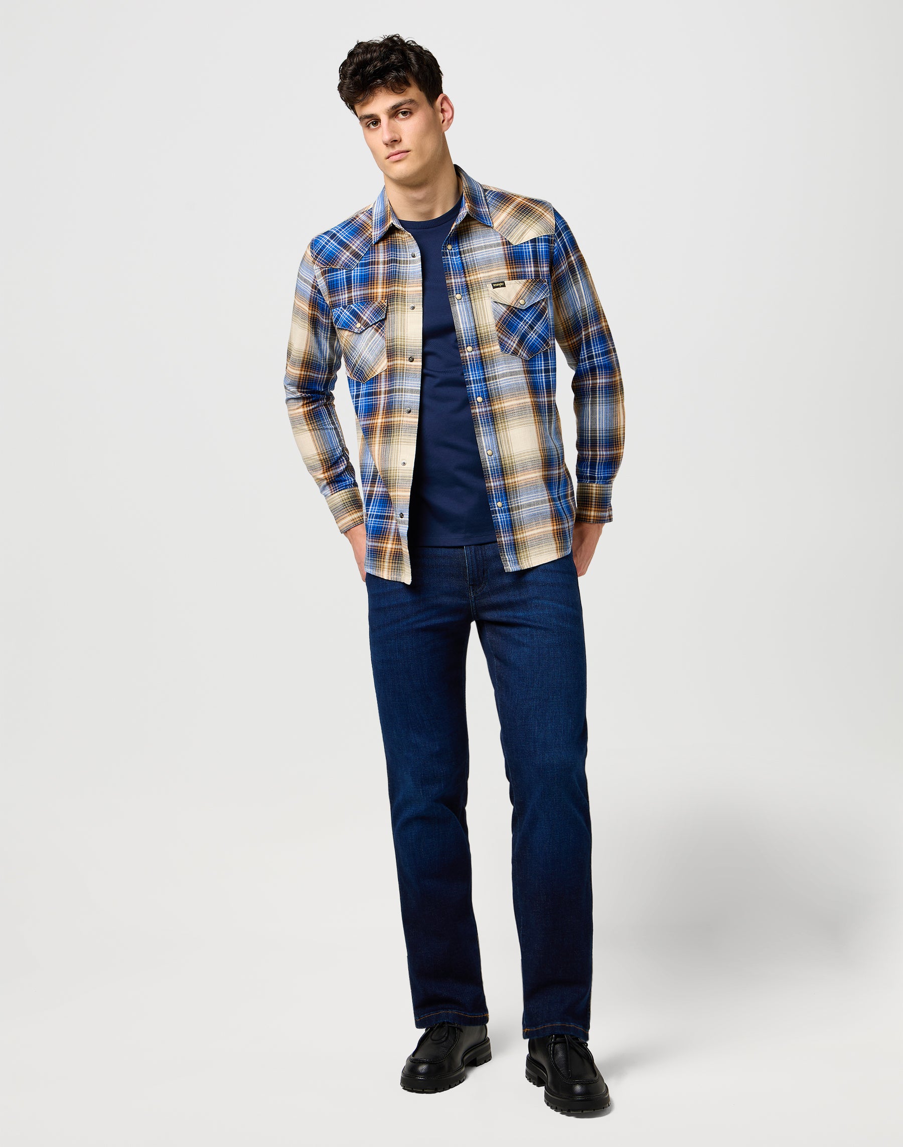 Small Graphic Tee in Navy T-Shirts Wrangler
