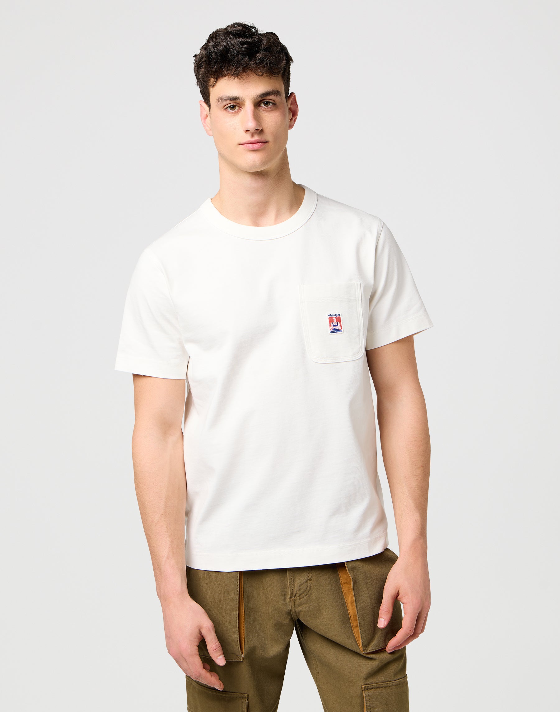 Cj Pocket Tee in Worn White T-Shirts Wrangler