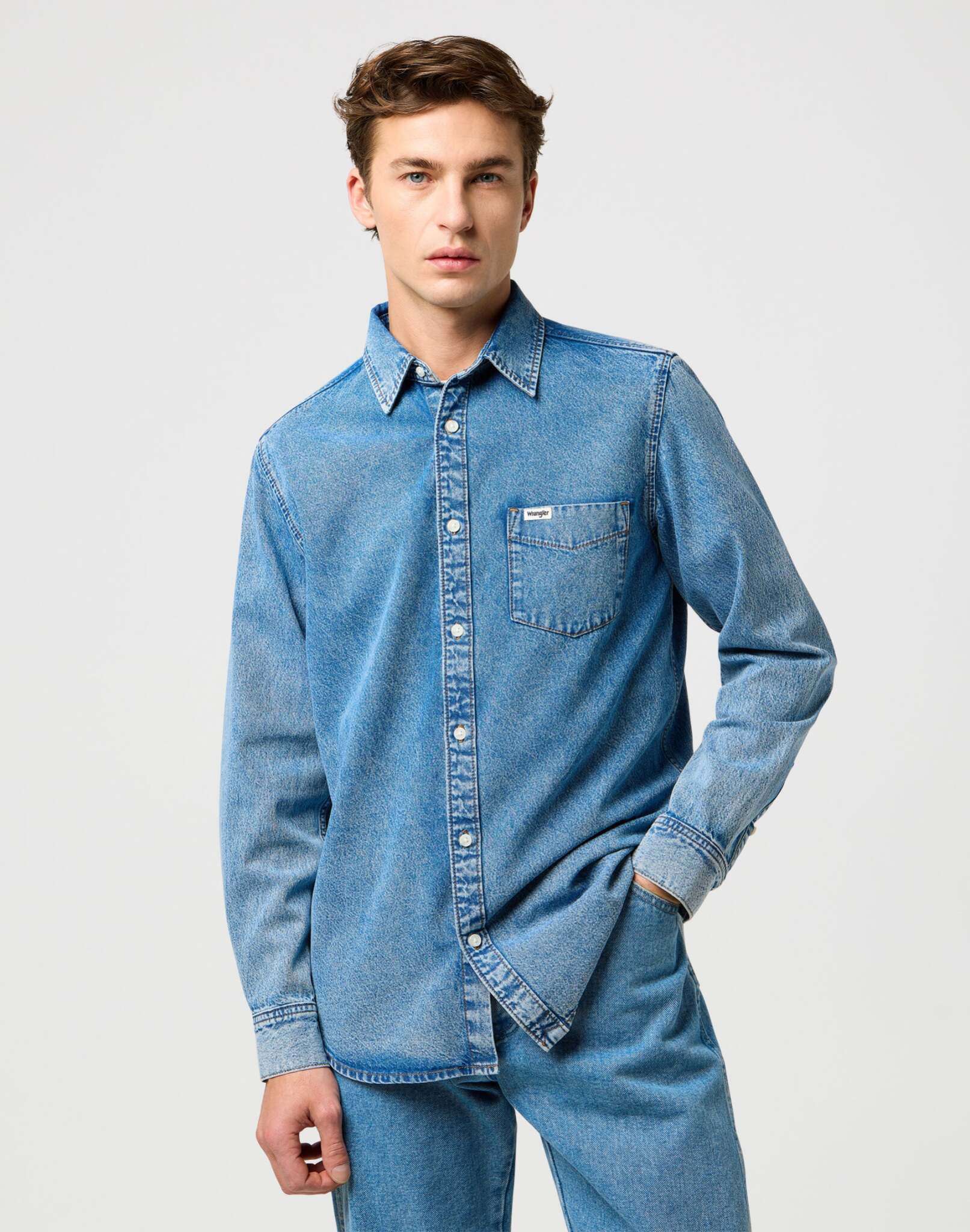 1 Pkt Shirt in Indigo Valley Shirts Wrangler