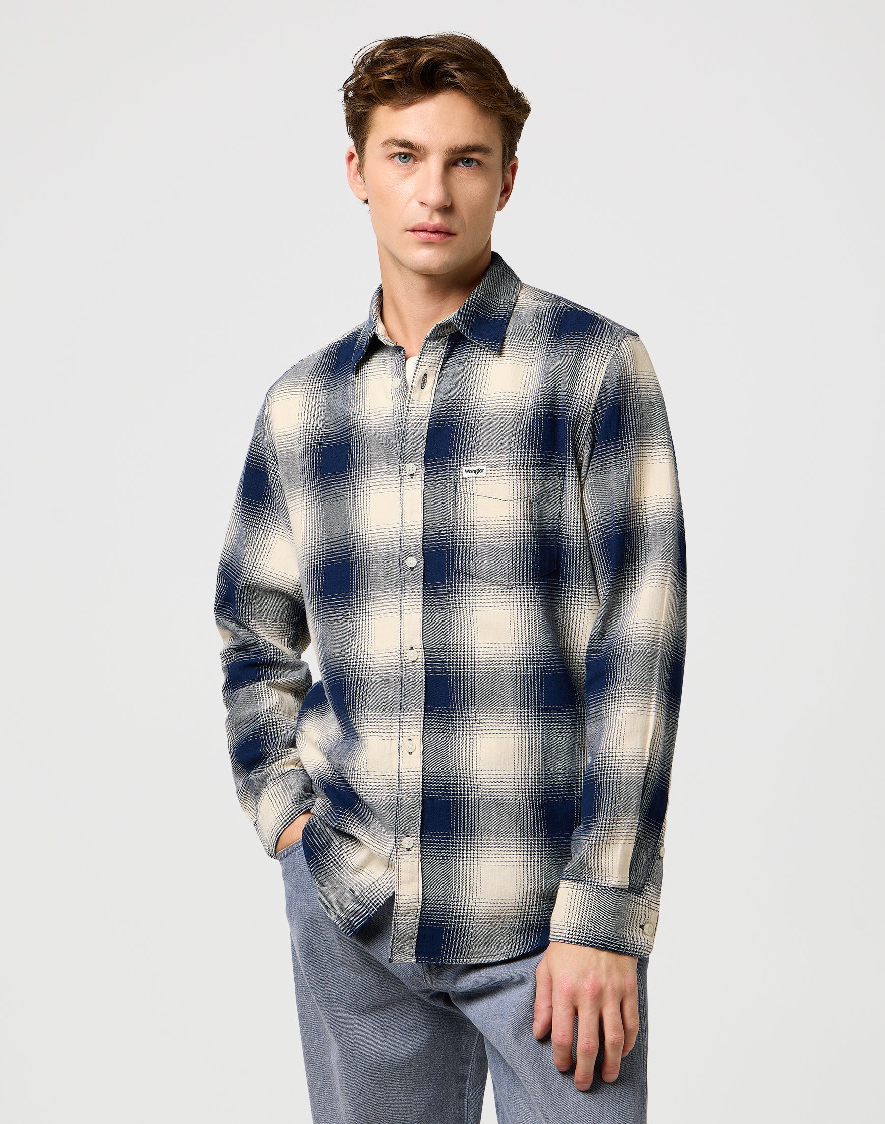 1 Pkt Indigo Shirt in Dusty Blue Shirts Wrangler