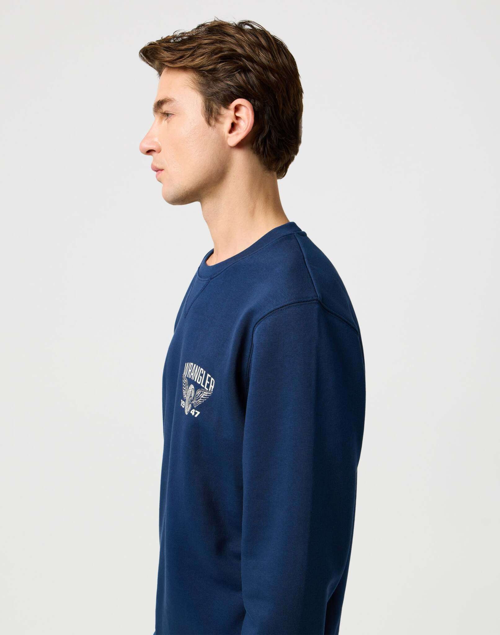 Americana Crew in Navy Sweatshirts Wrangler