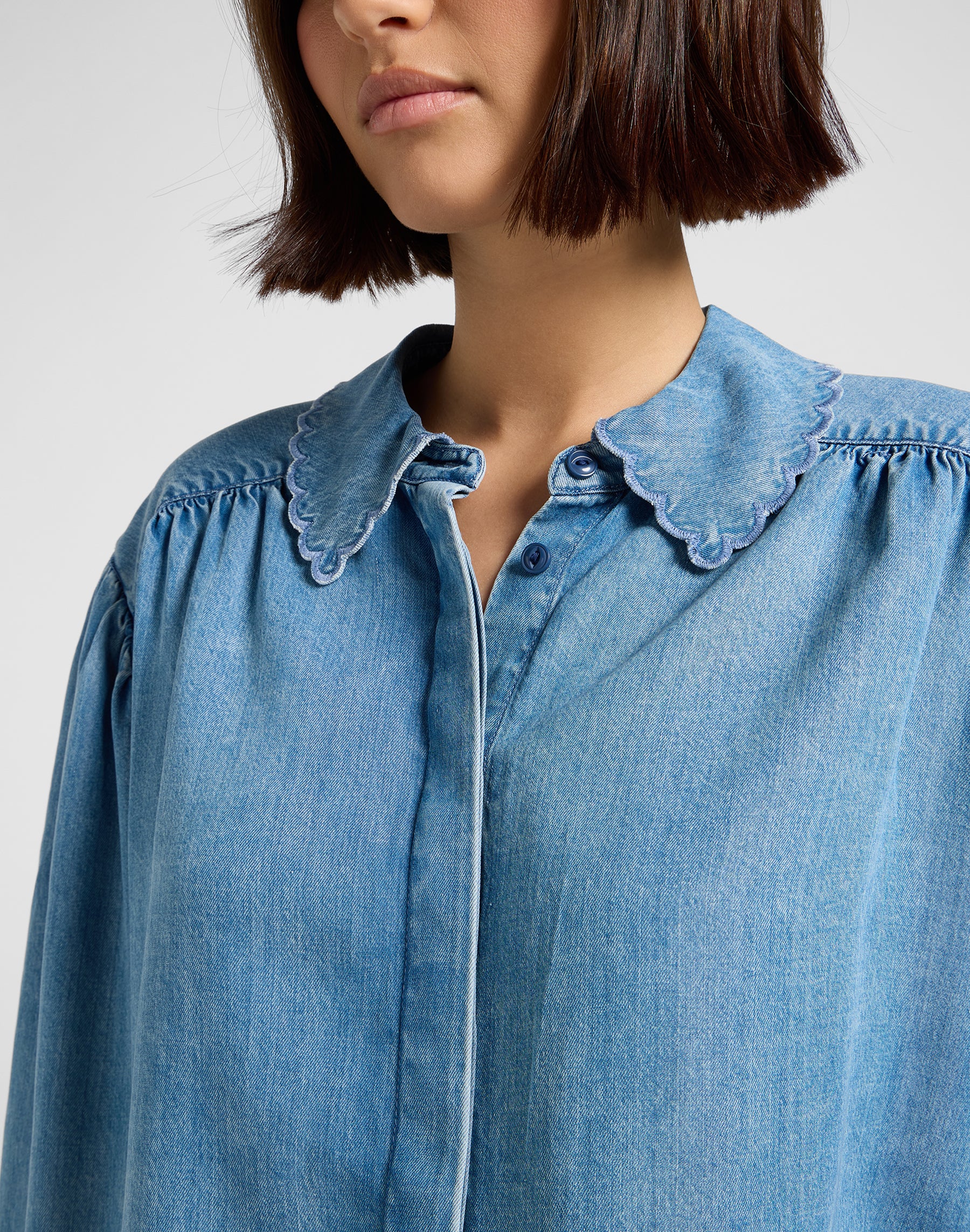 Statement Collar Shirt in Indigo Rum Shirts Lee