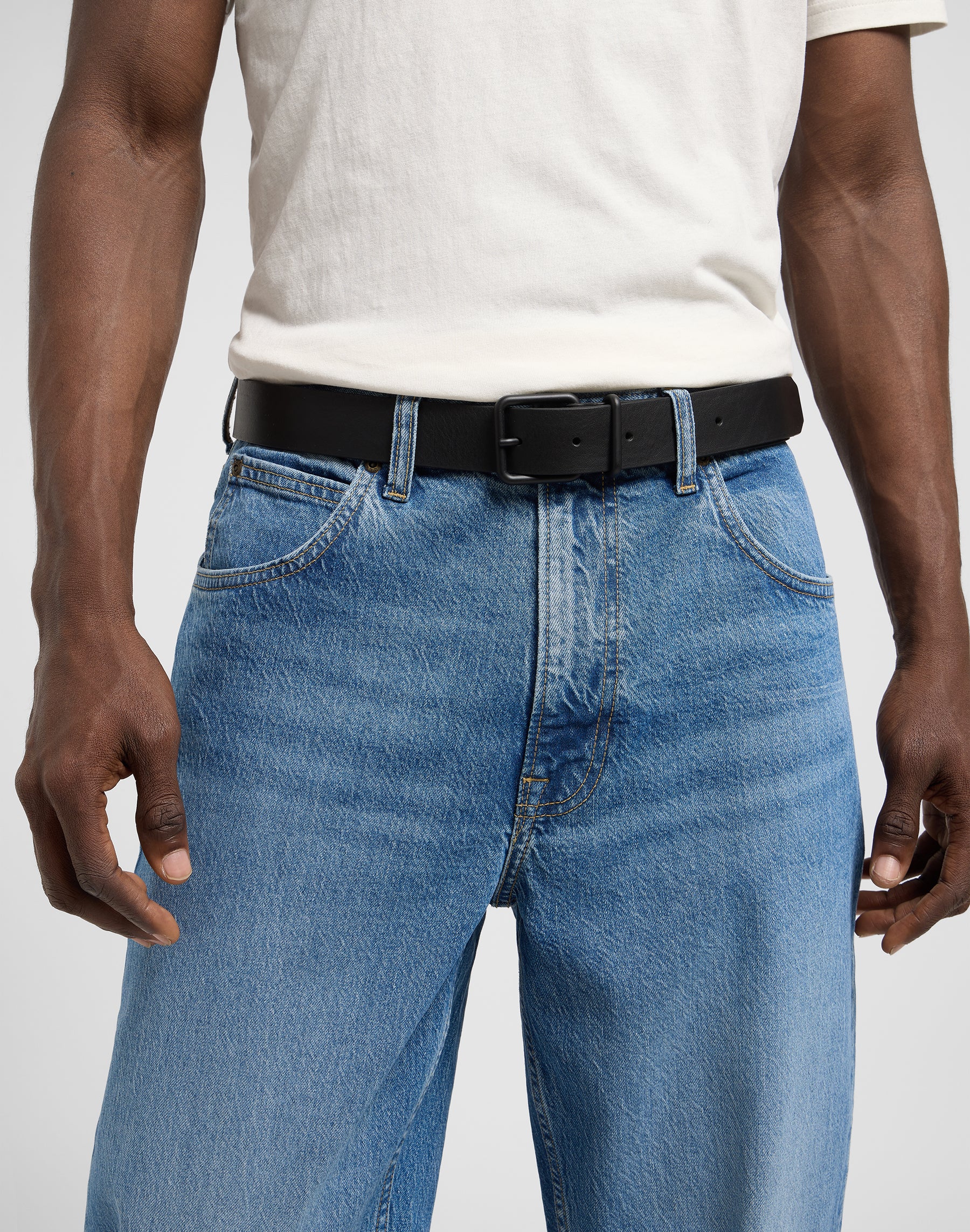 Casual belt in black