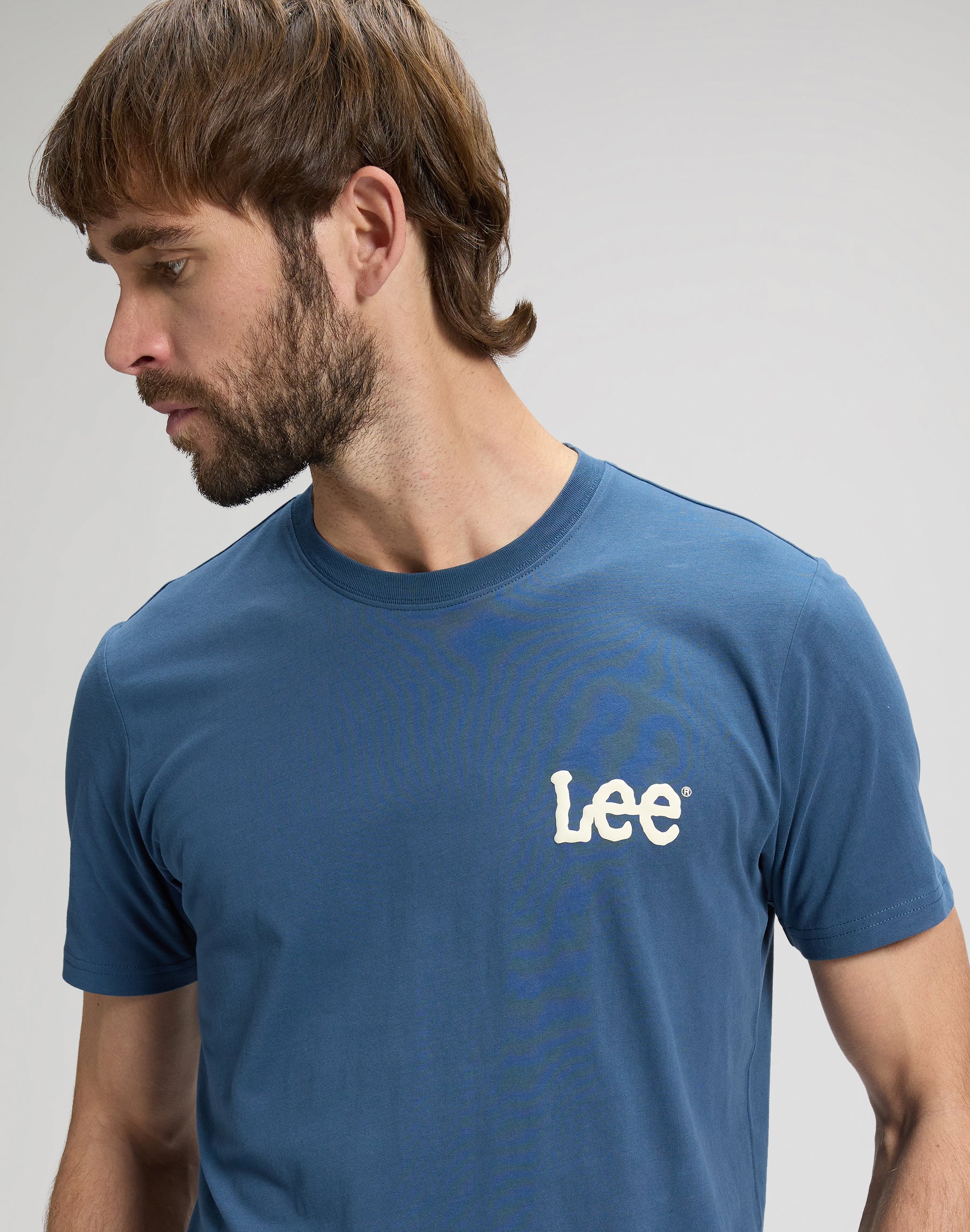 Medium Wobbly Lee in Academy Blue T-Shirts Lee