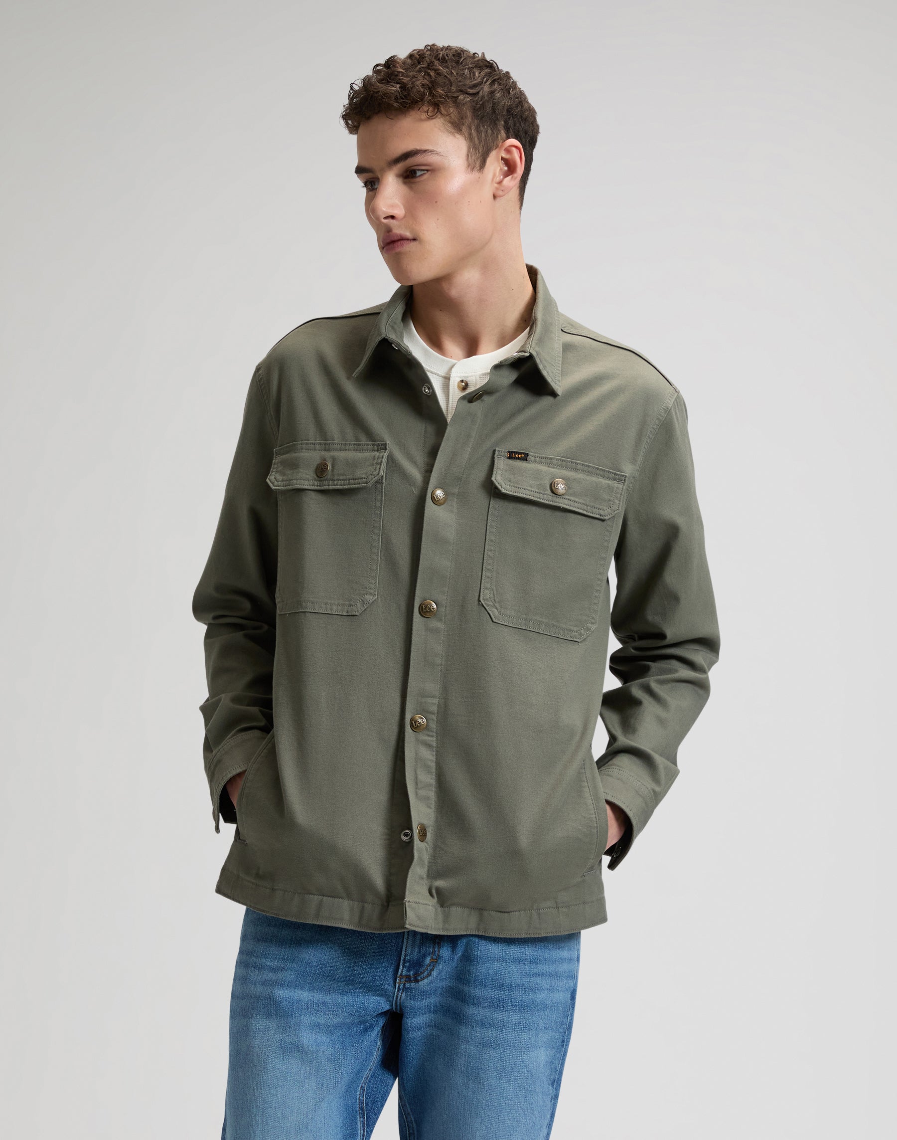 2-pocket overshirt in lichen olive Shirts Lee