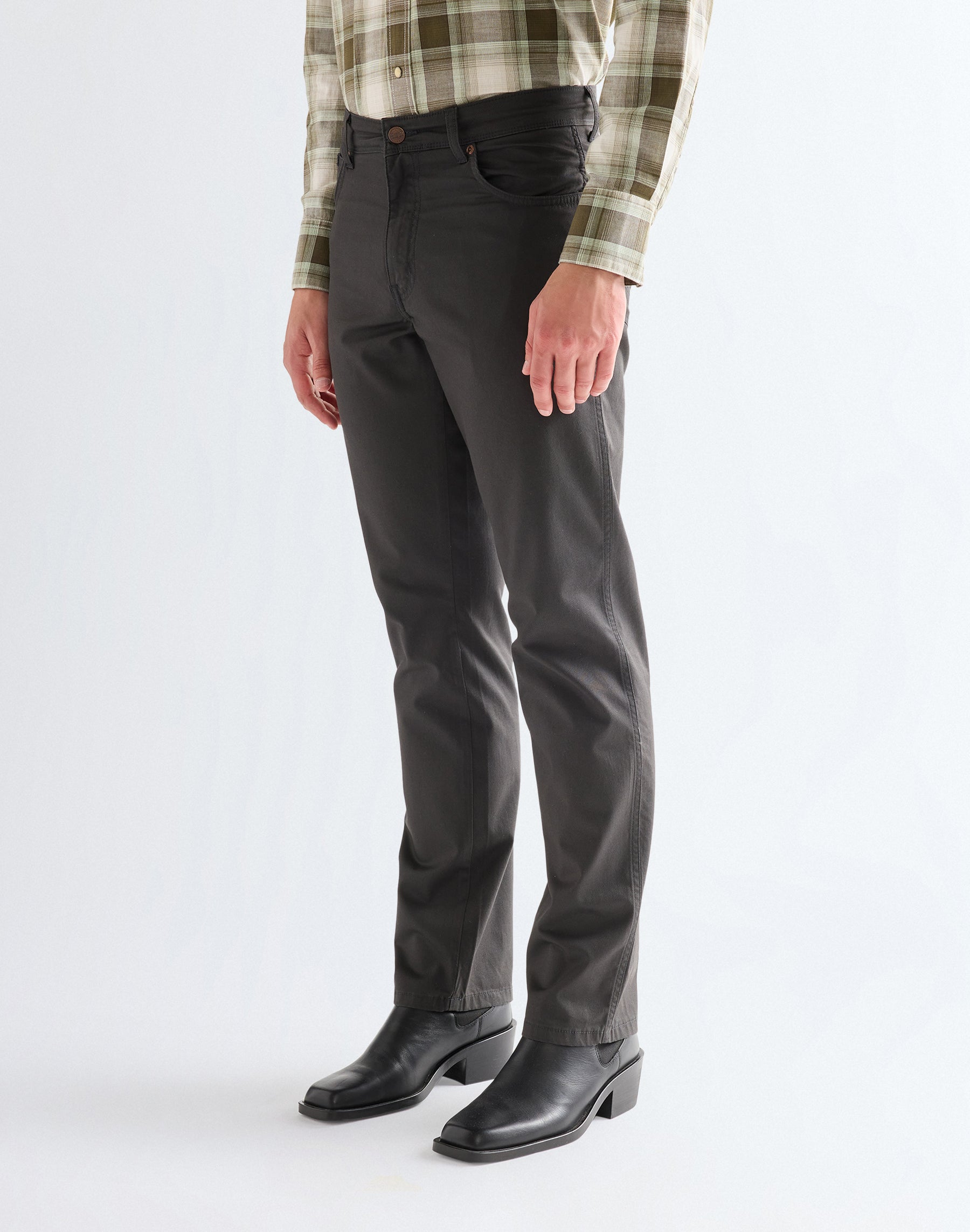 Texas in Faded Black Pants Wrangler