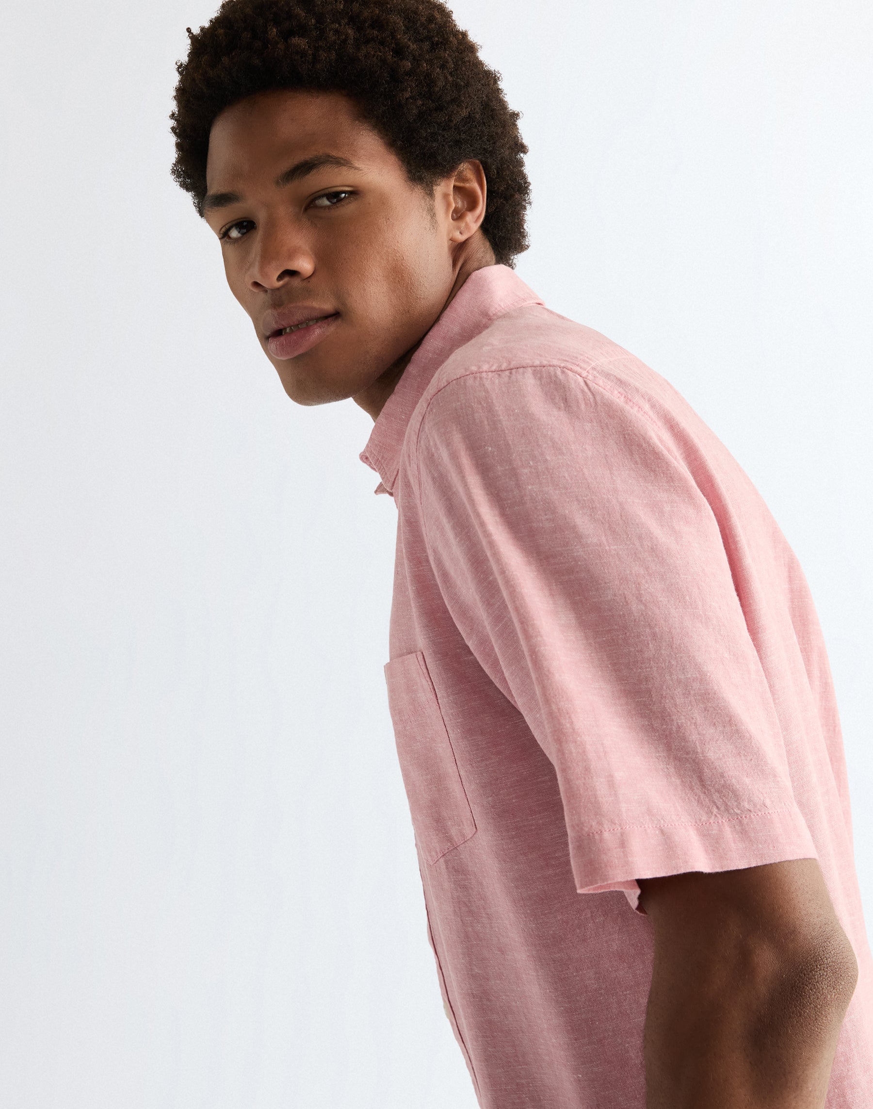 Short-sleeved 1-pocket shirt in dusty rose Shirts Wrangler