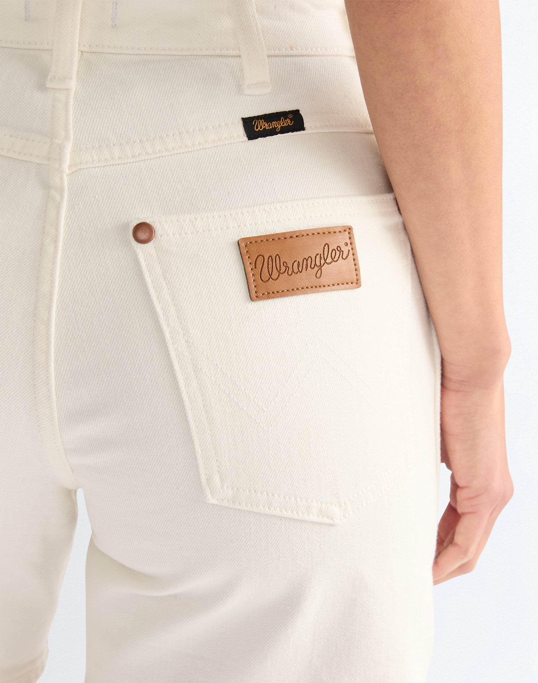 Cowboy Shorts 5 Inch in Swan Shorts Wrangler