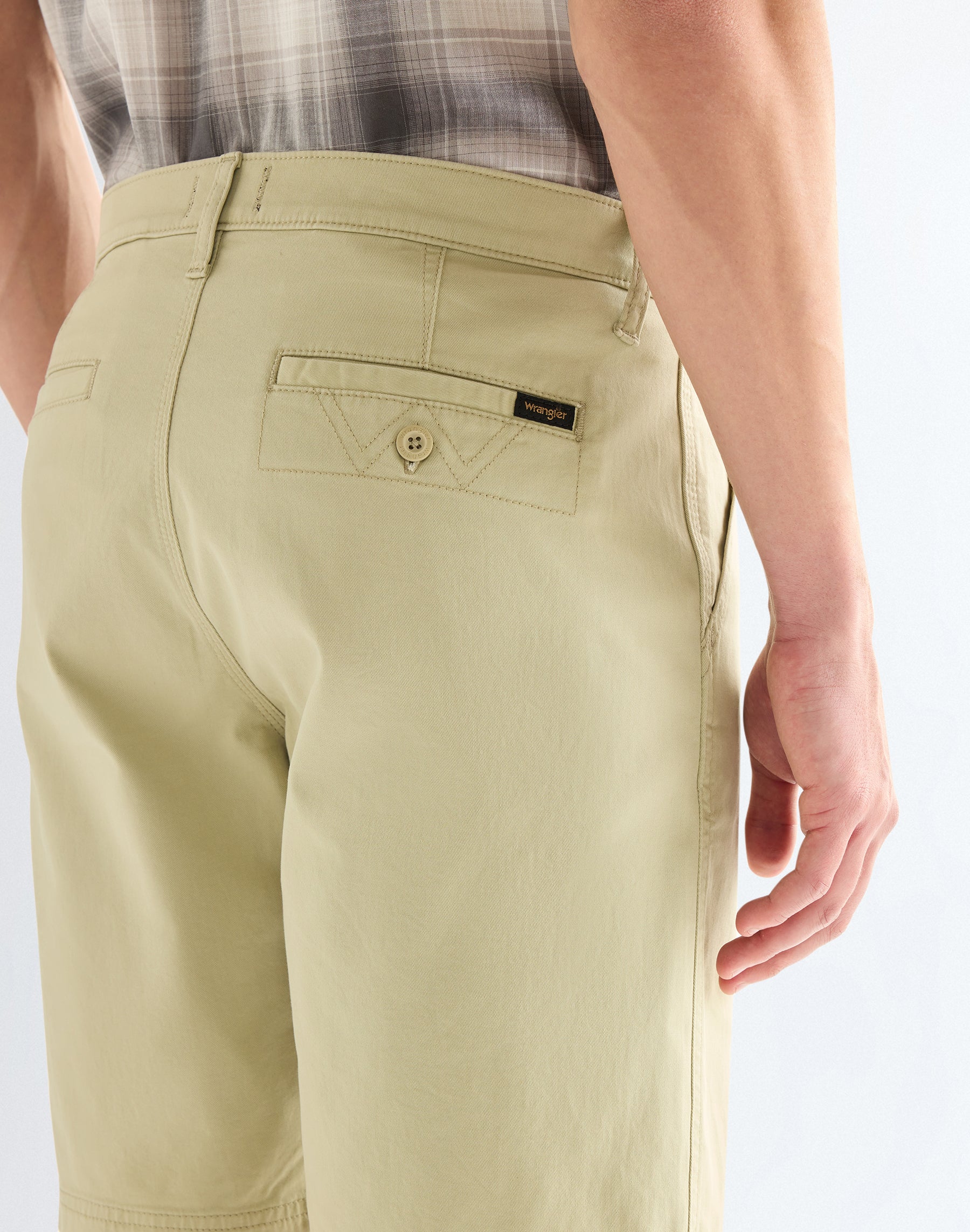 Chino shorts in Elm Shorts Wrangler