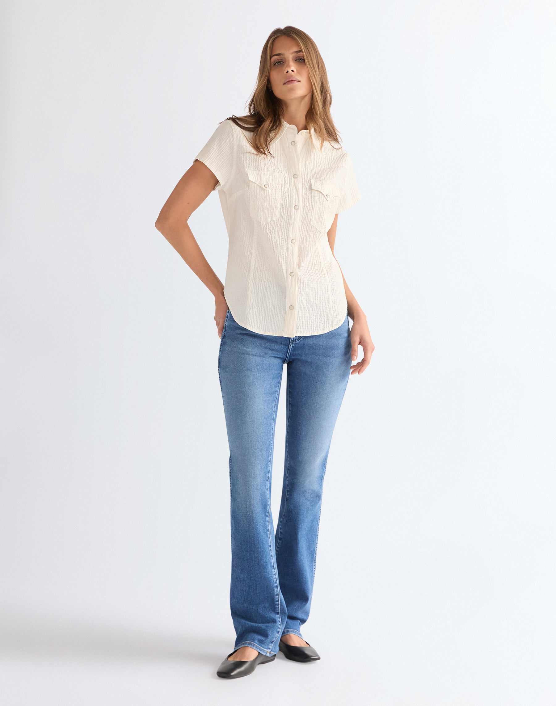 Stylized Western Short Sleeve Shirt Western Egret