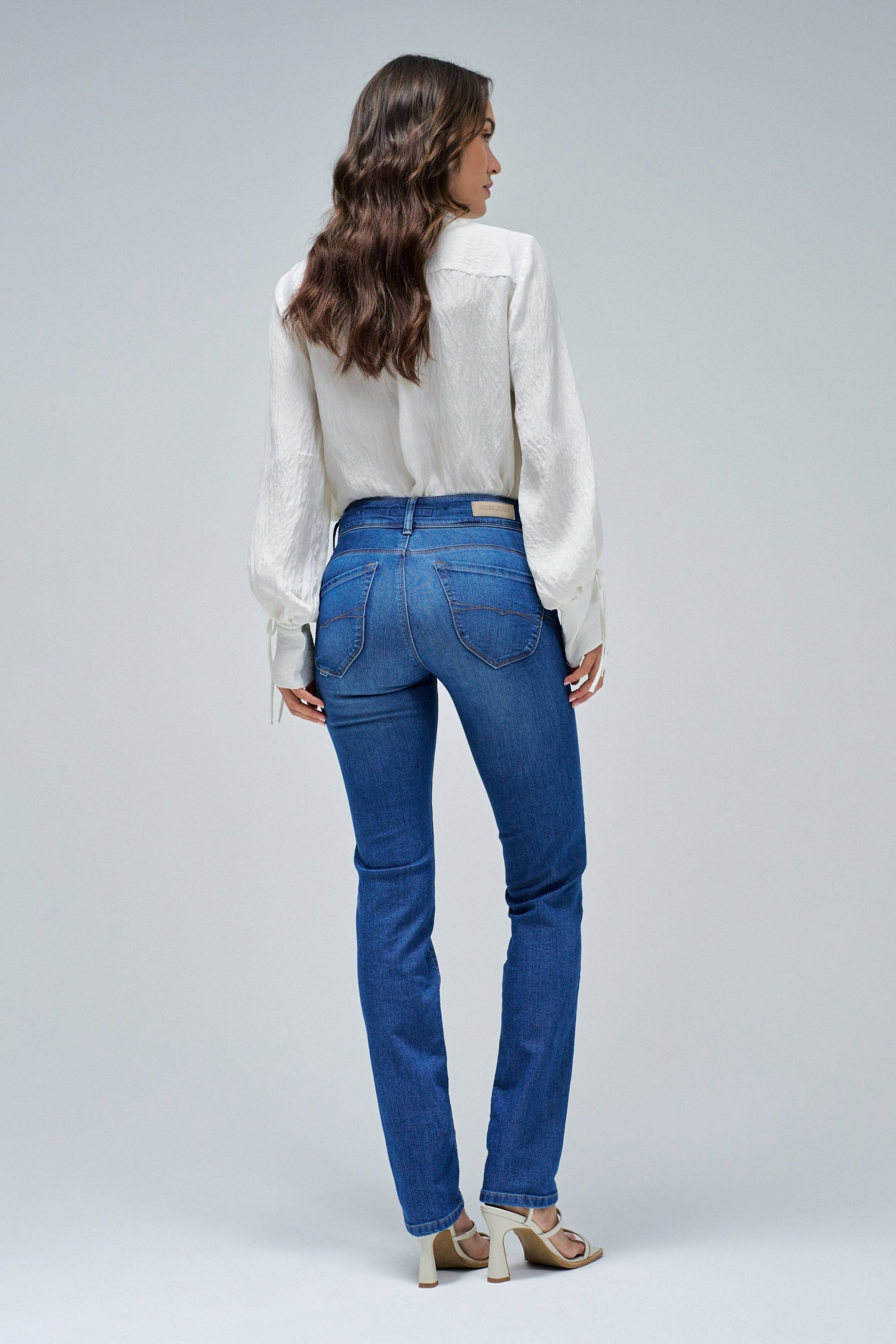 Secret Slim Push-In in Medium Wash Jeans Salsa Jeans