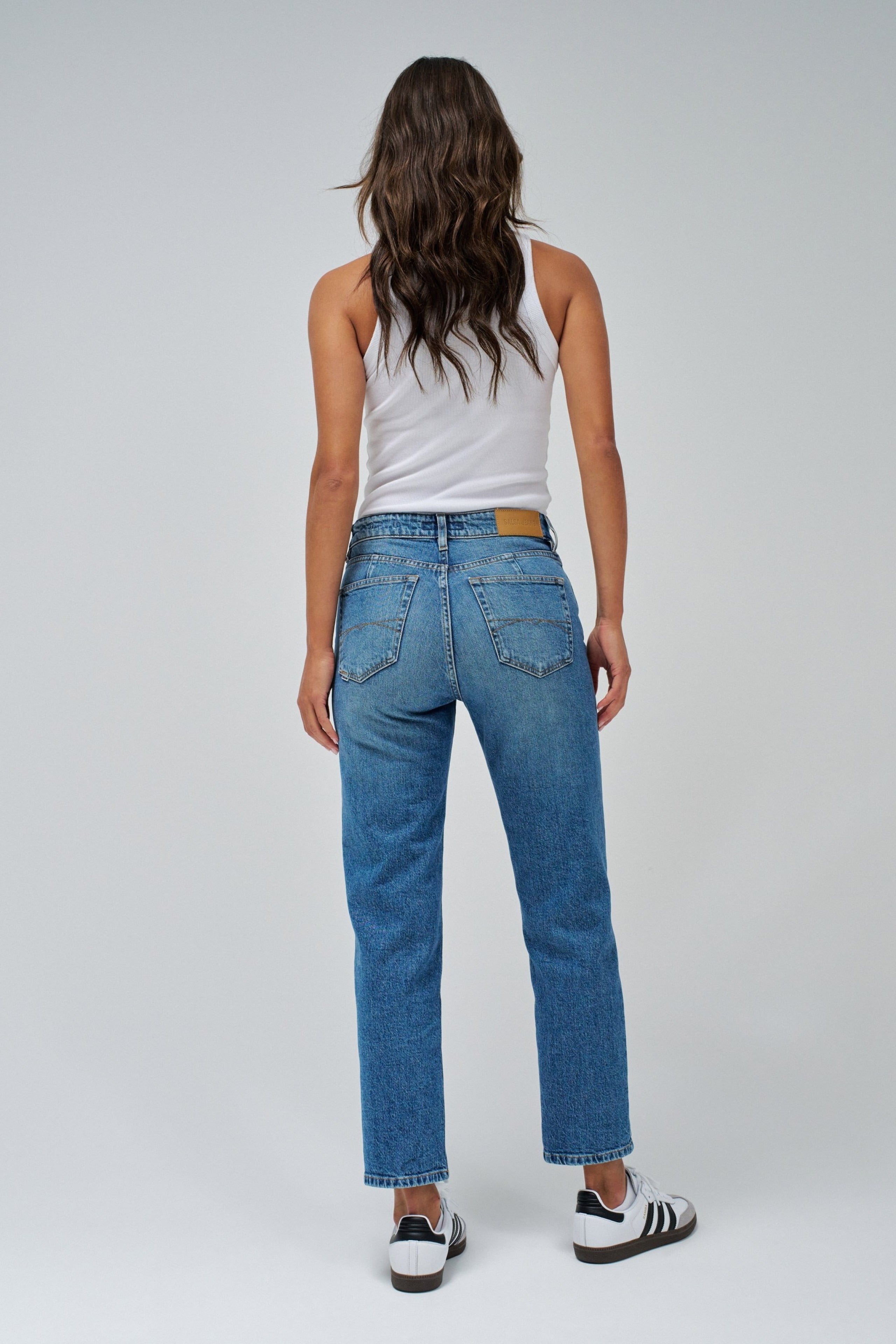 True Cropped Slim in Medium Wash Jeans Salsa Jeans