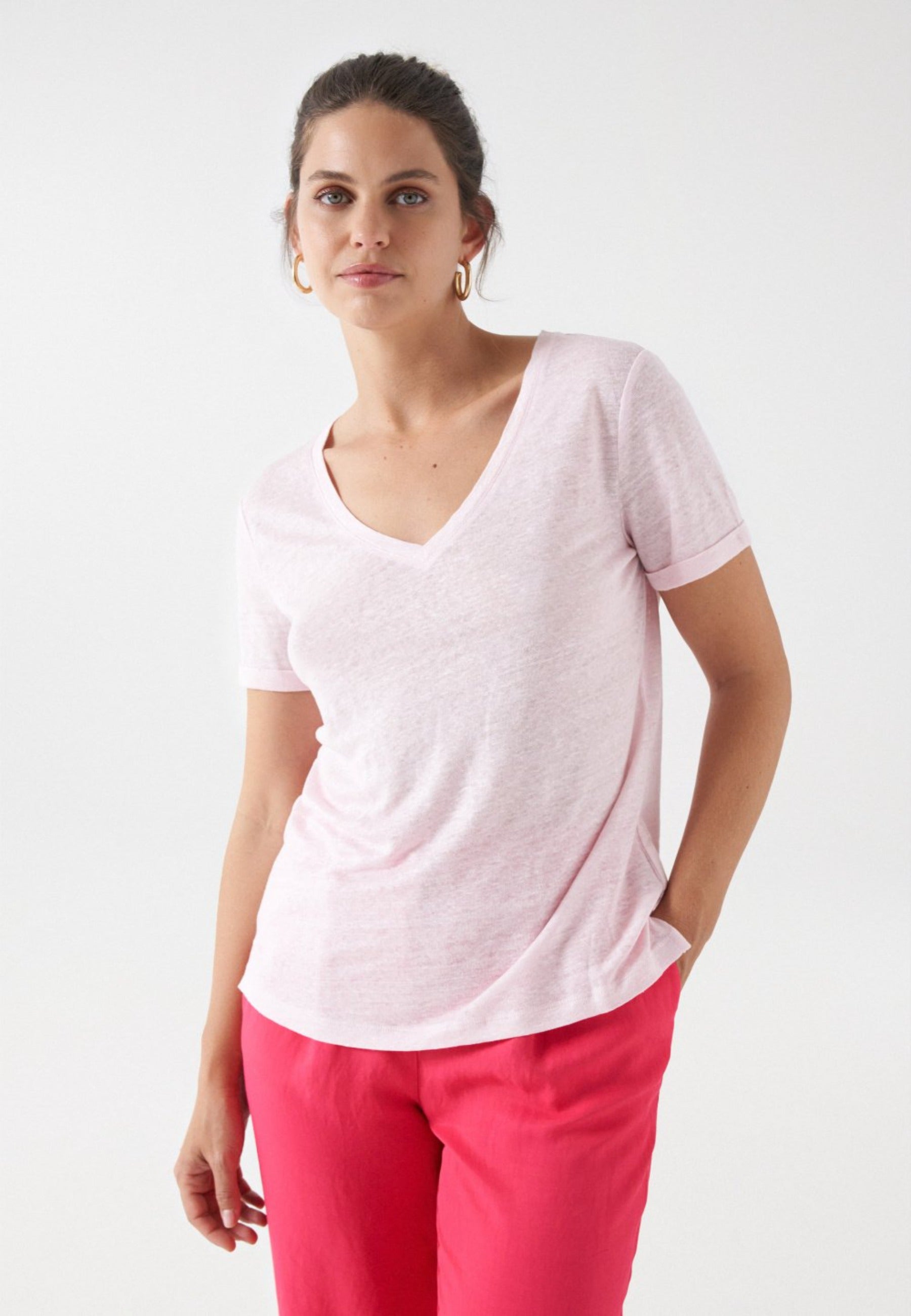 Linen V-Neck T-Shirt in Light Pink T-Shirts Salsa Jeans   