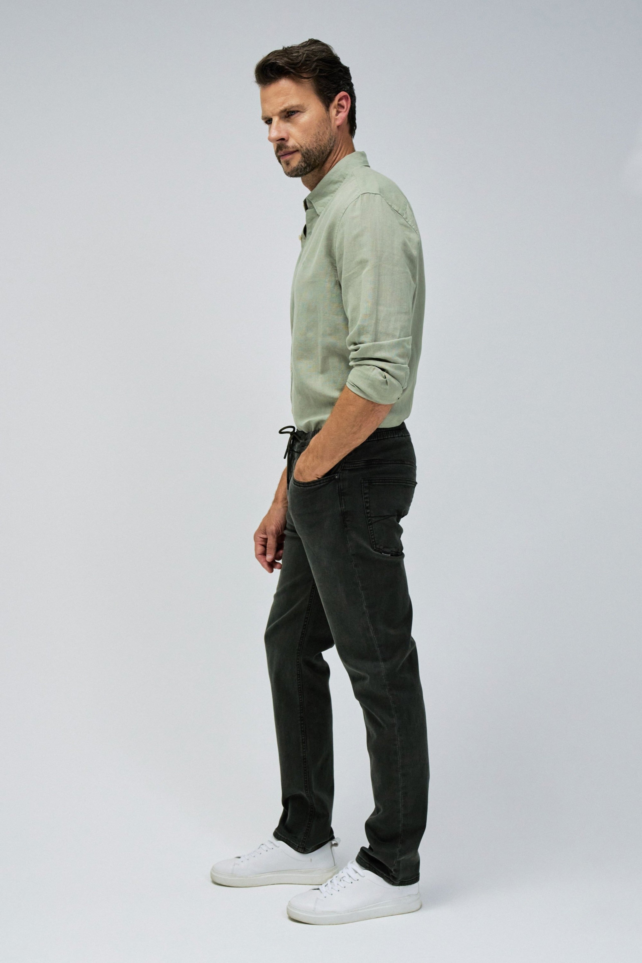 Regular Jogger S-Activ Colors in Dark Green Pants Salsa Jeans