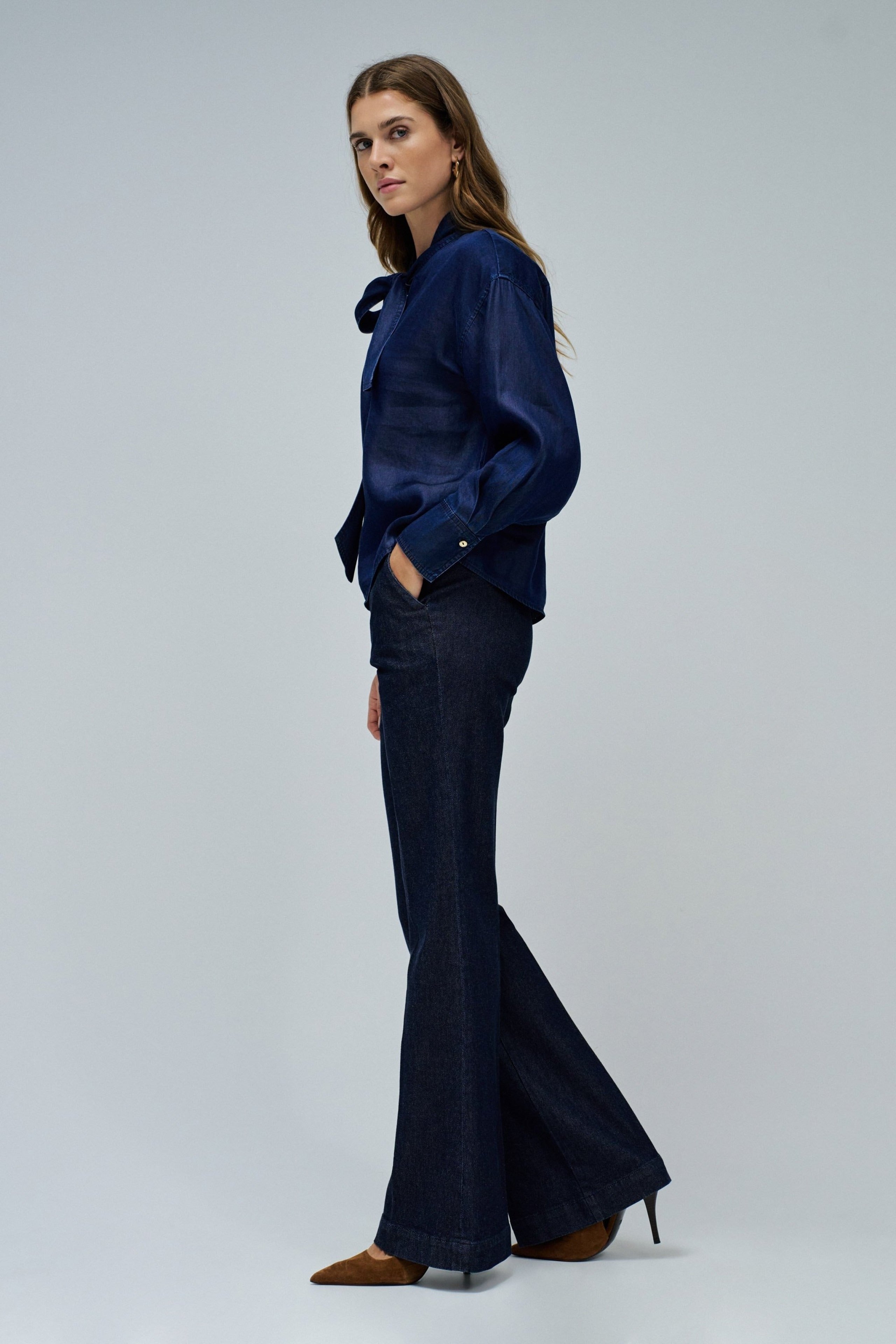 Blouse W/ Lace in Dark Wash Shirts Salsa Jeans