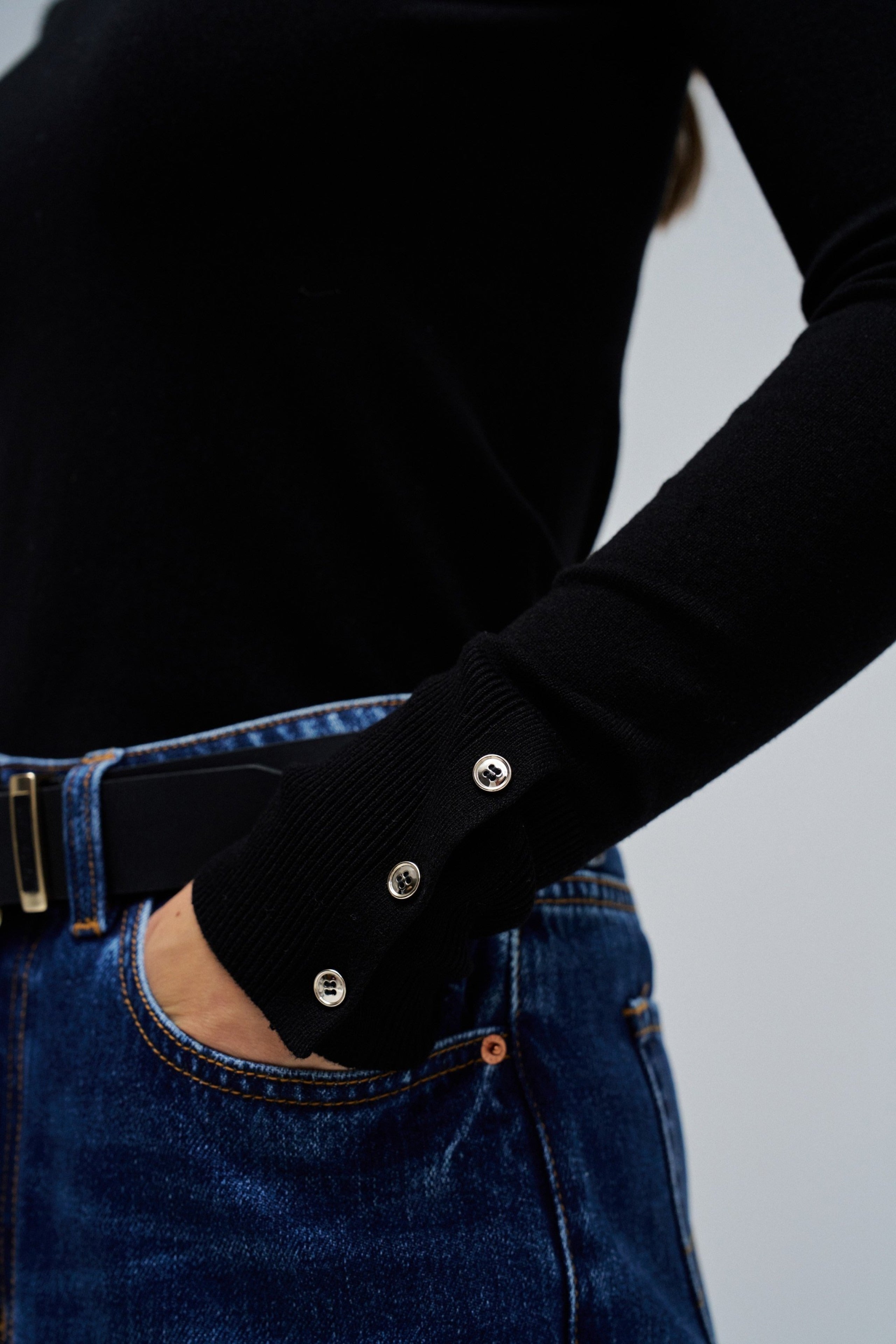 Basic Long Sleeve in Black Sweater Salsa Jeans