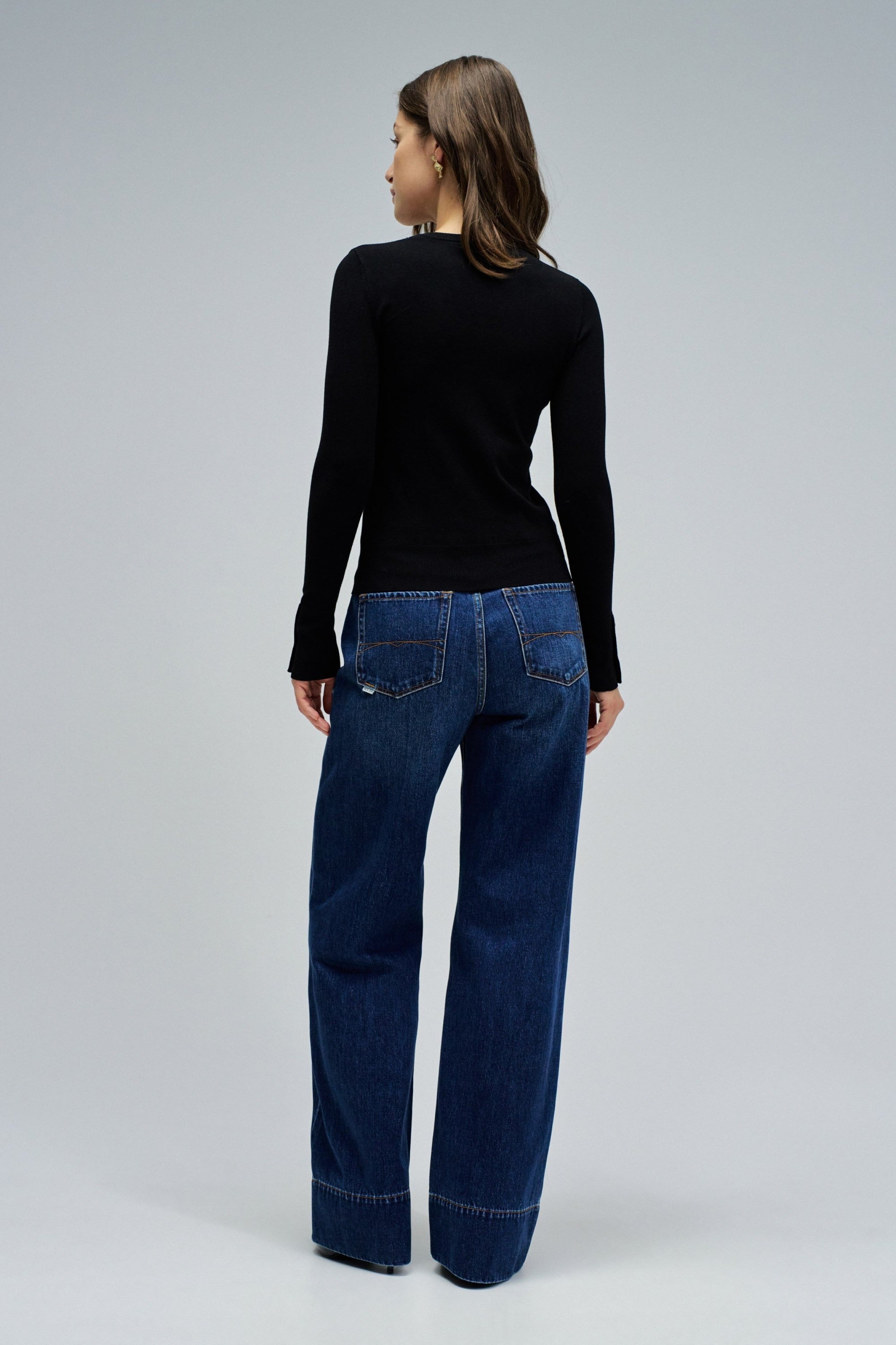 Basic Long Sleeve in Black Sweater Salsa Jeans