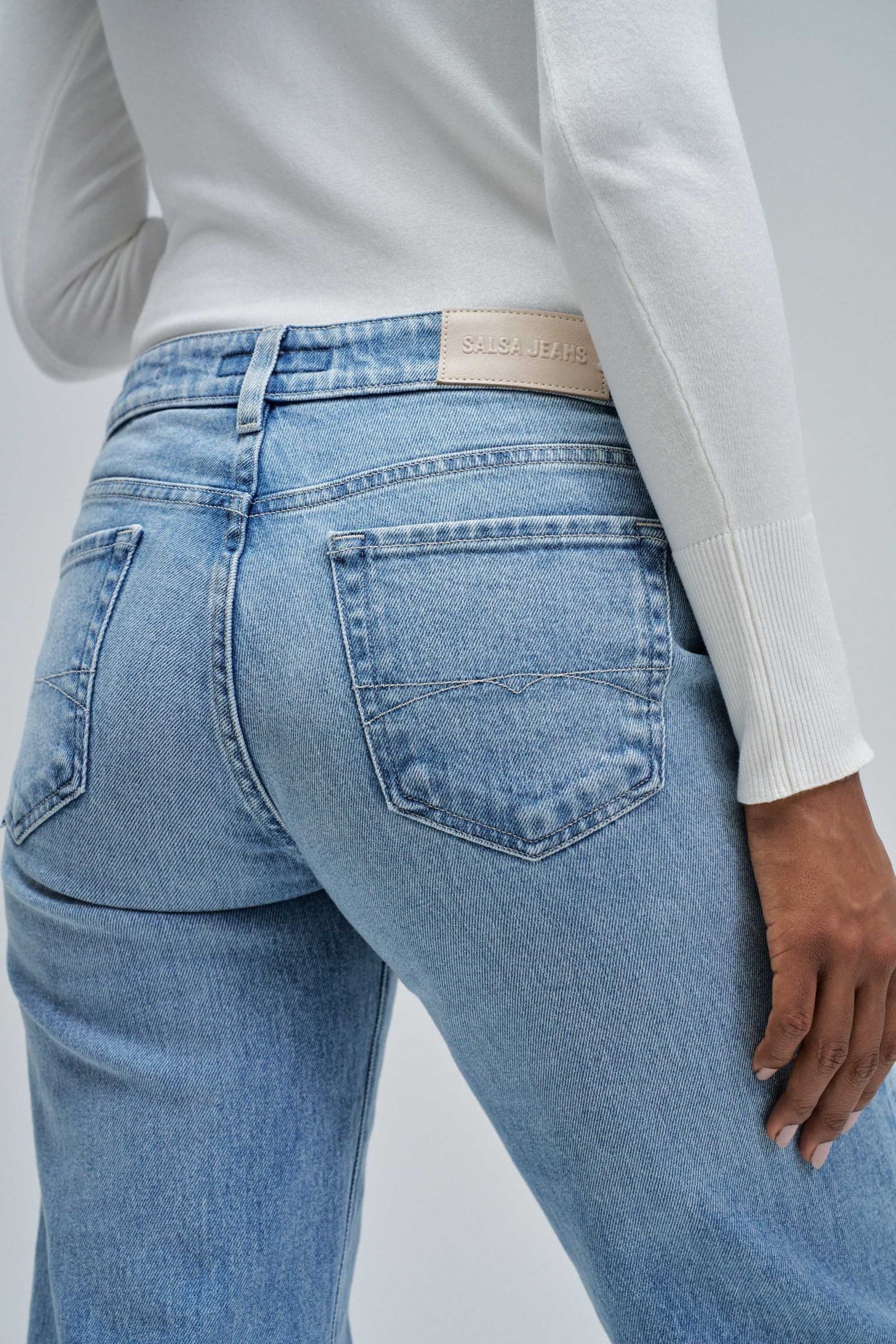 Low Rise Jeans in Medium Light Denim Salsa Jeans