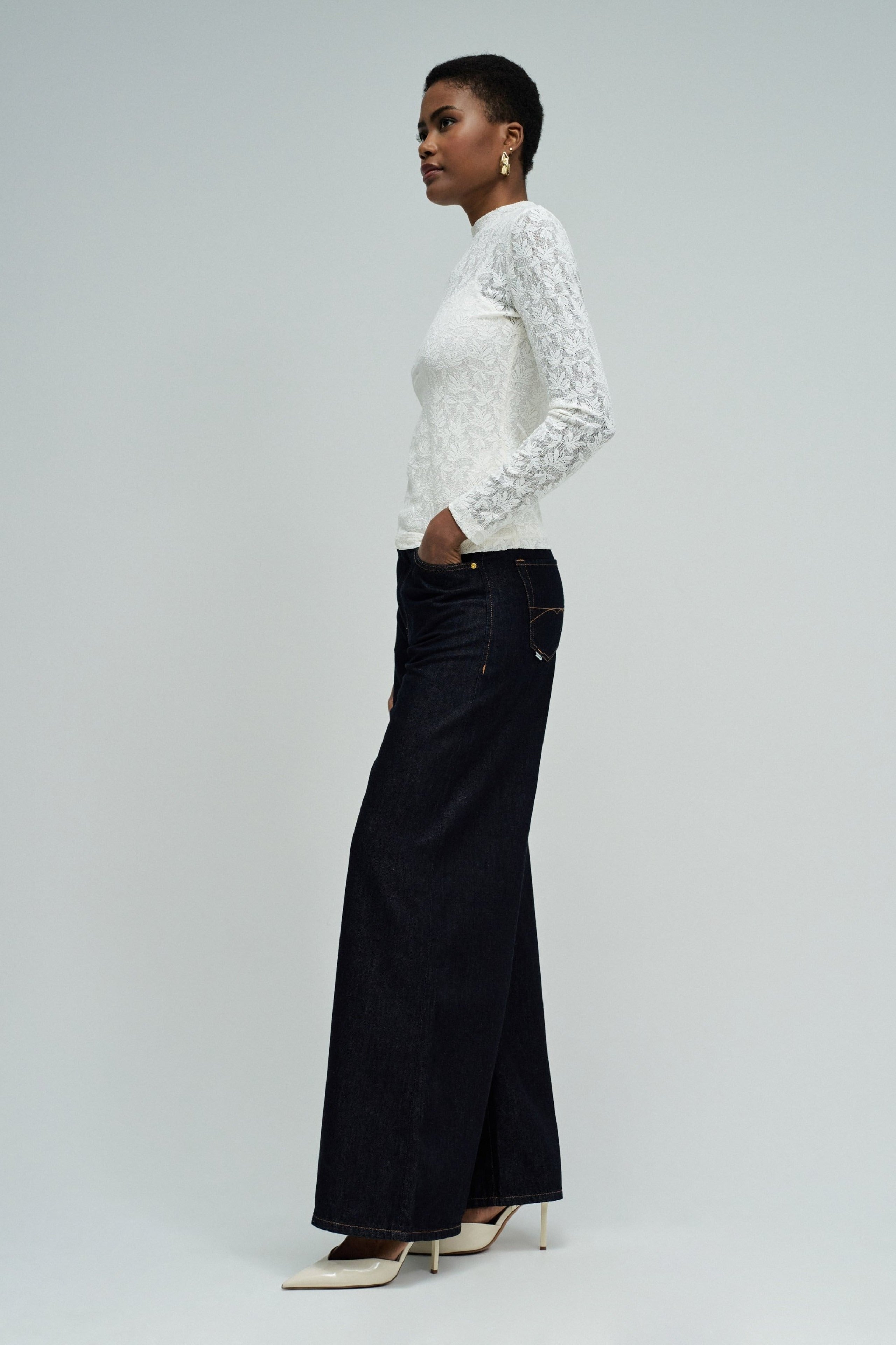 Lace Long Sleeve in Light Beige T-Shirts Salsa Jeans