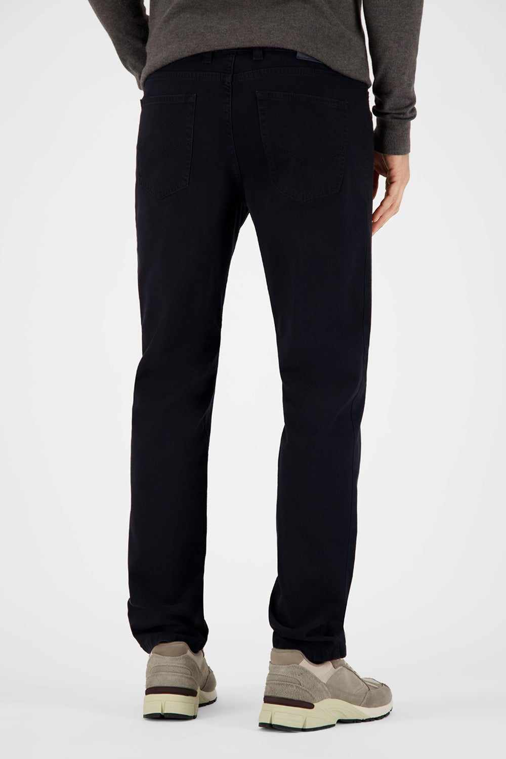 BILL-3 trousers in black