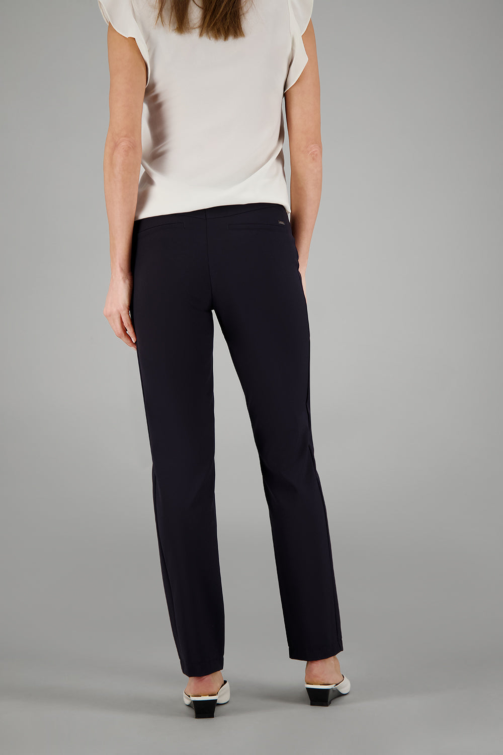 ZENE57 Trousers in navy Trousers Gardeur