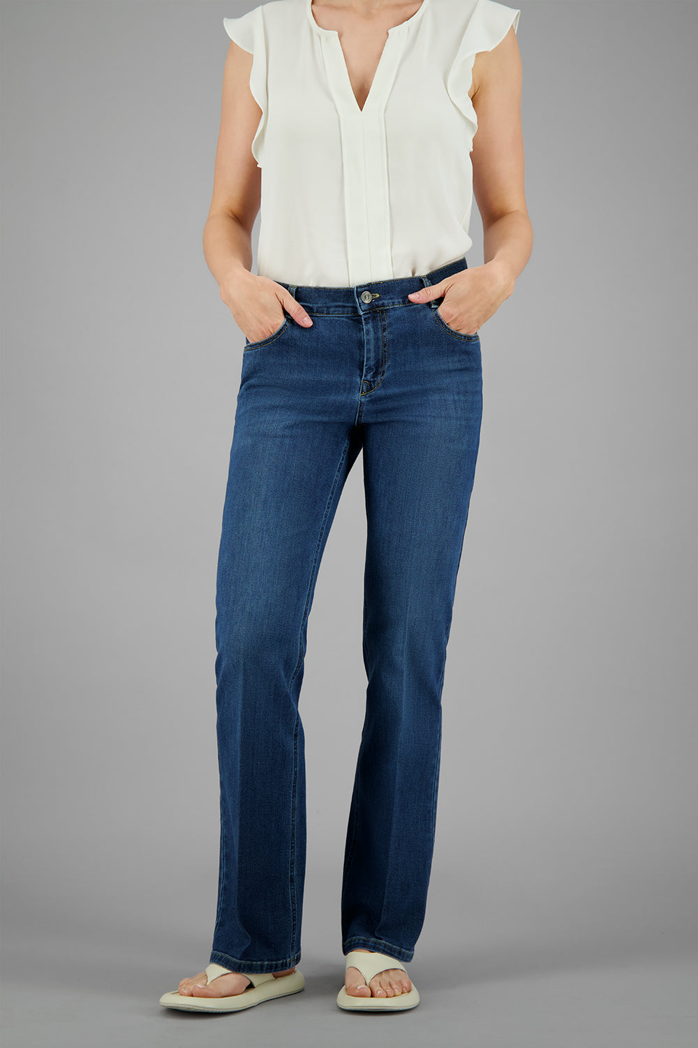 ZURI126 Jeans in Dark Rinse Used Jeans Gardeur